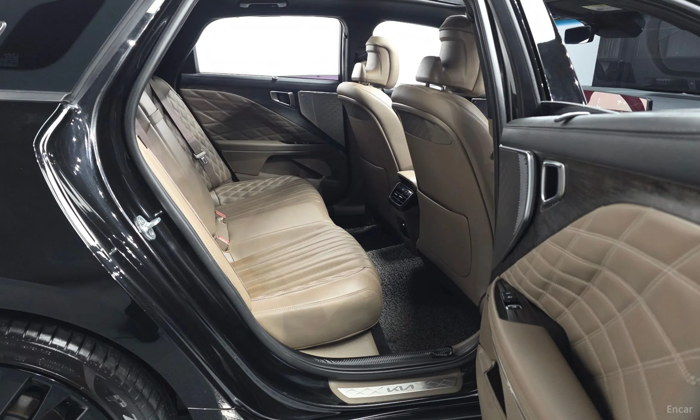 Kia K8 превью 12