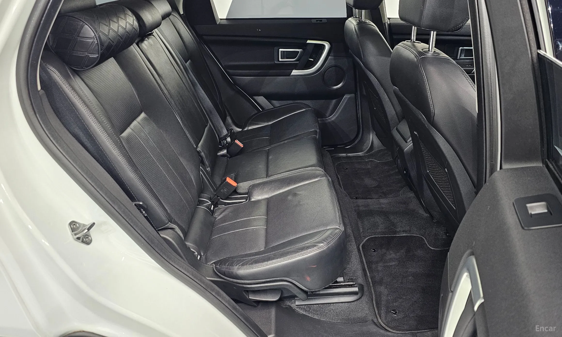 Land Rover Discovery Sports превью 11