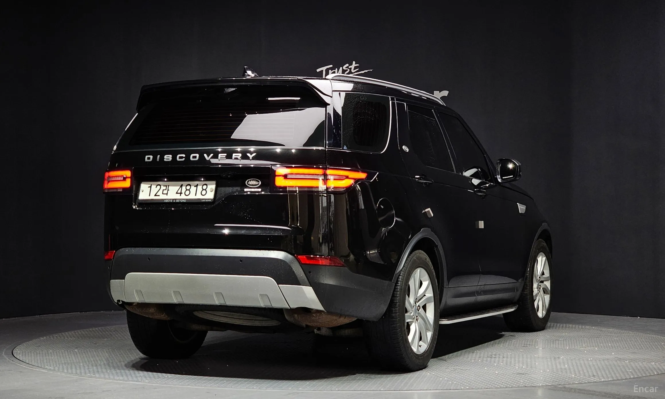 Land Rover Discovery 5 превью 2