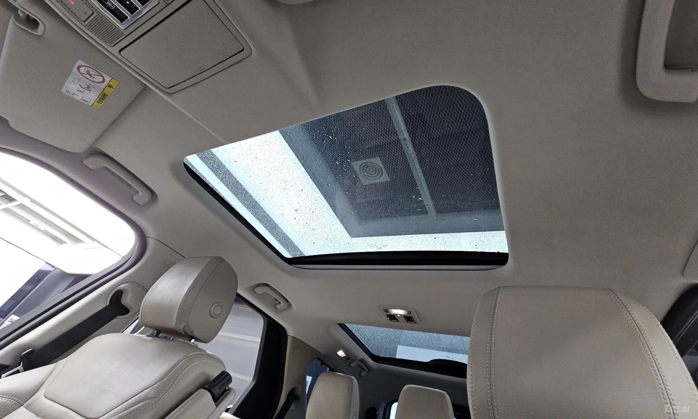Land Rover Discovery 5 превью 17