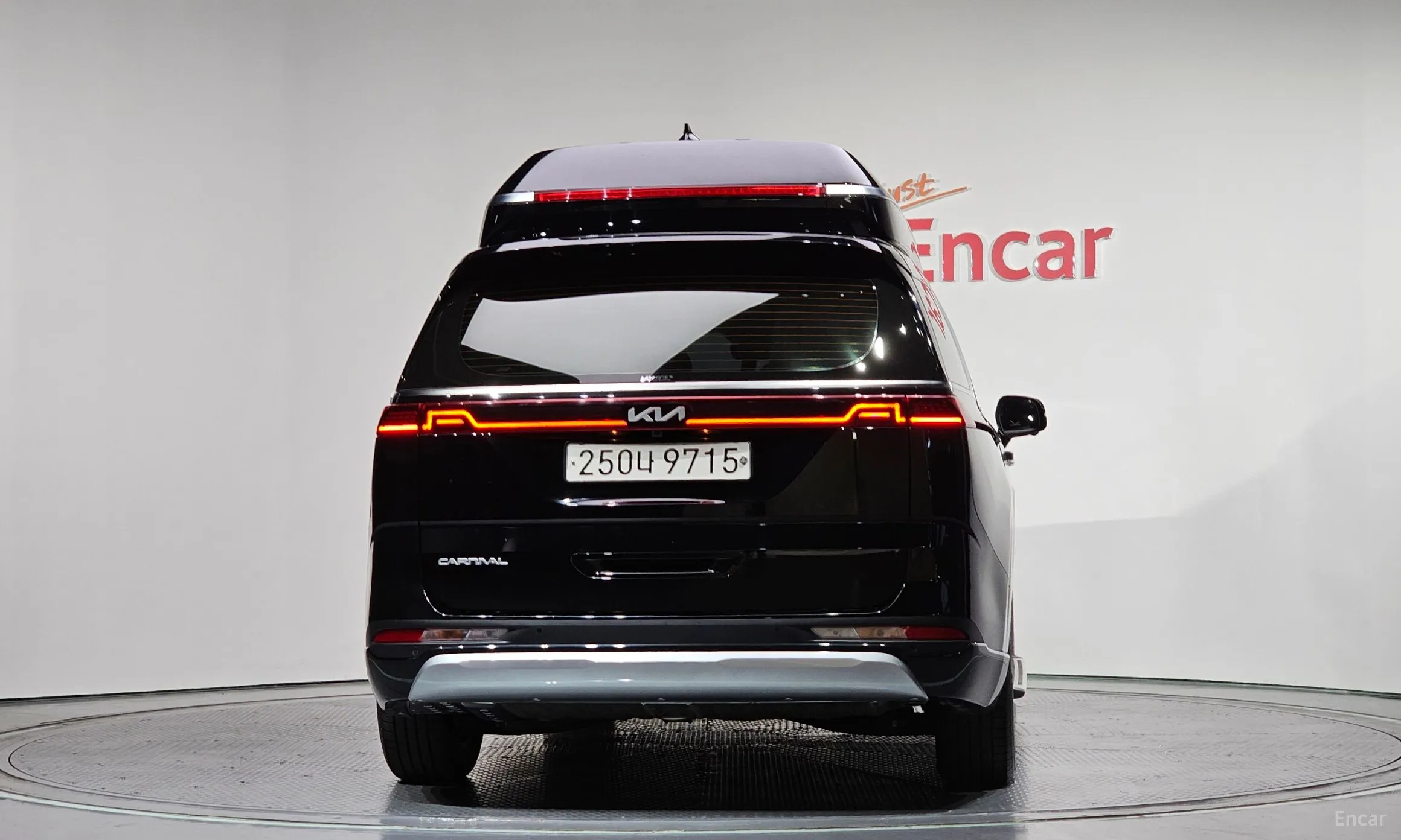 Kia Carnival Gen 4 превью 4