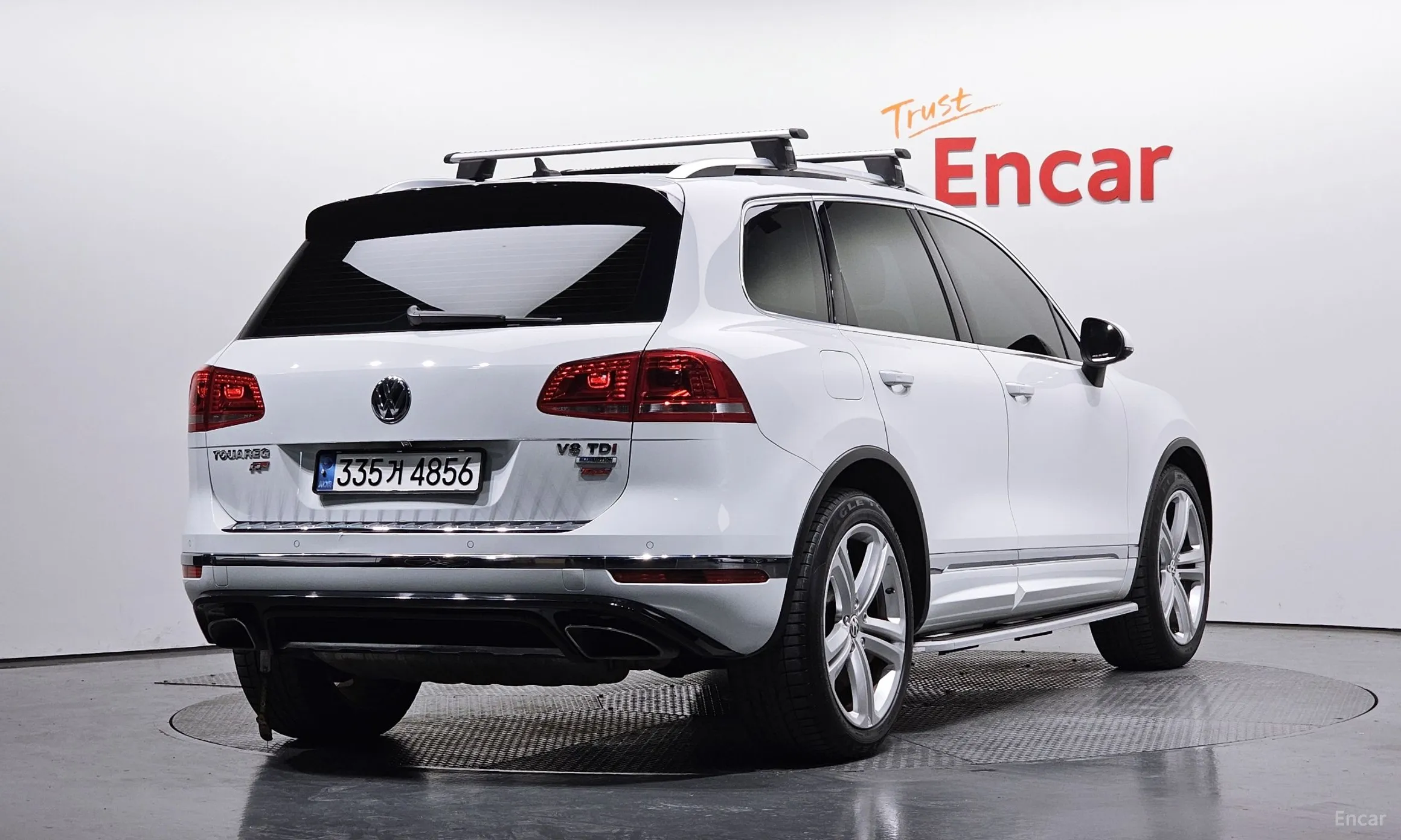 Volkswagen New Touareg превью 2
