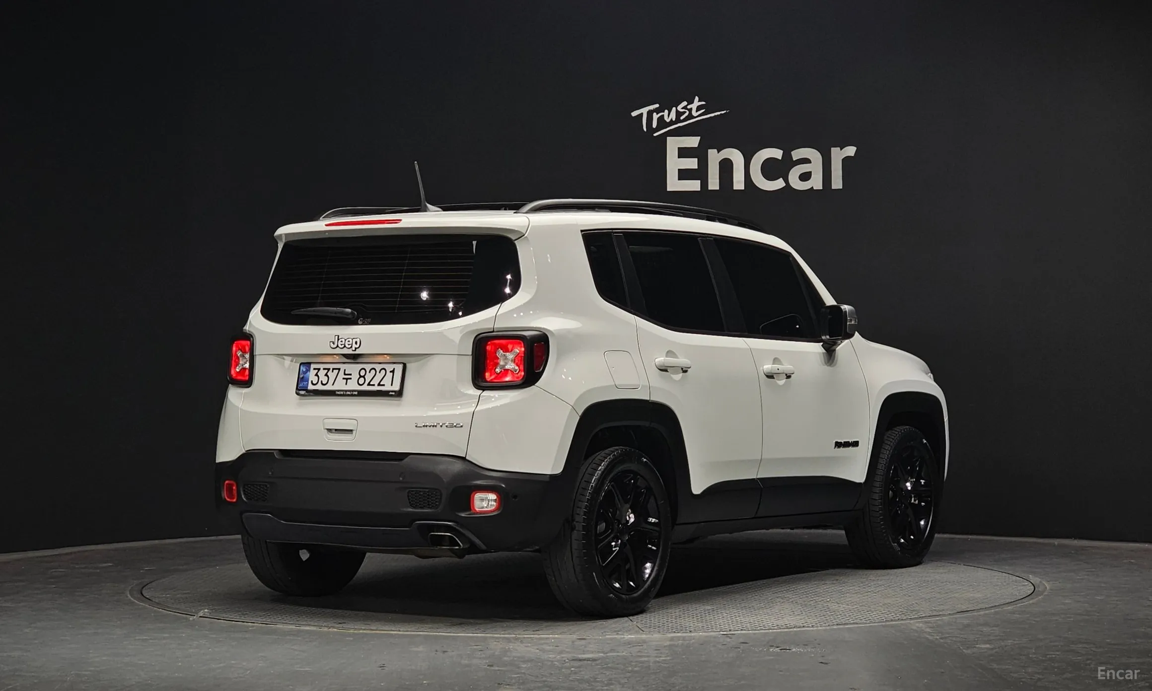 Jeep Renegade превью 2