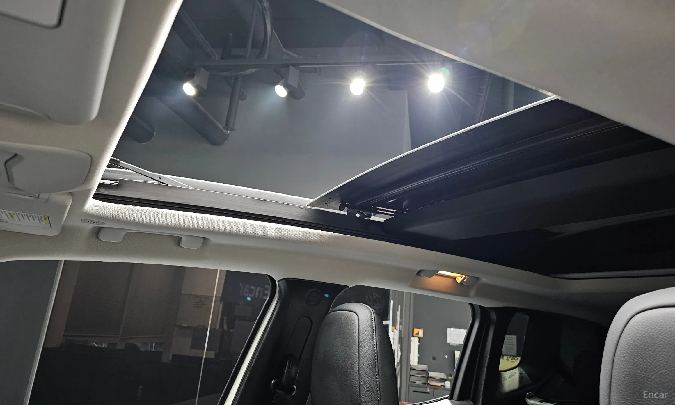 Jeep Renegade превью 19