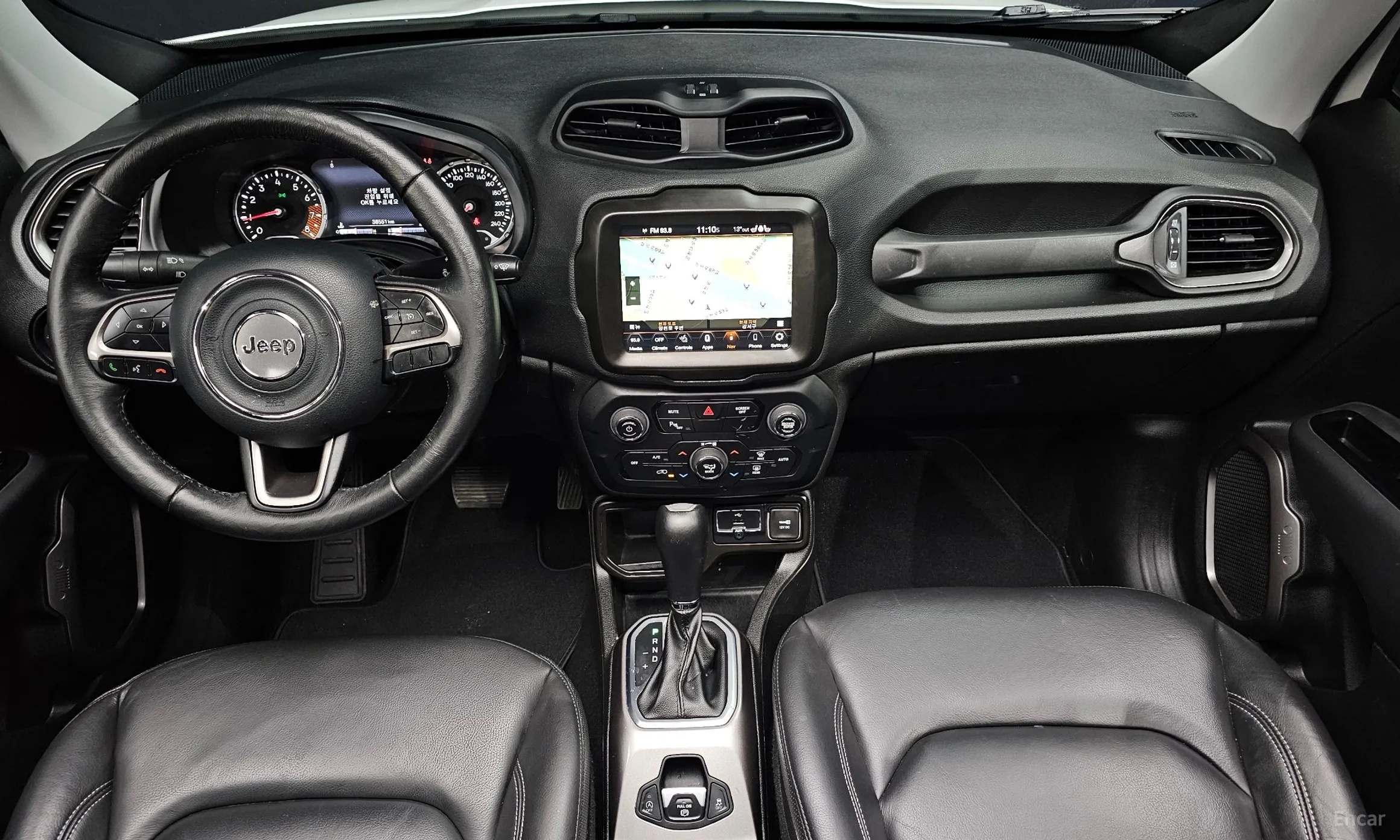 Jeep Renegade превью 7