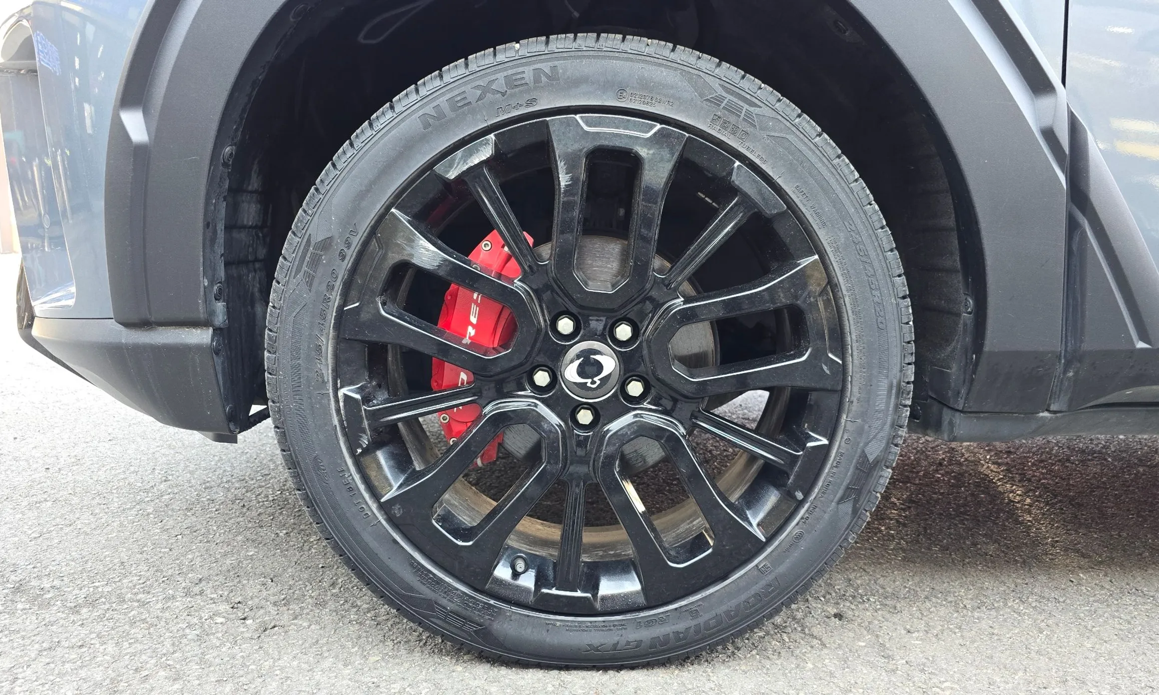 KG Mobility (SsangYong) Torres превью 5