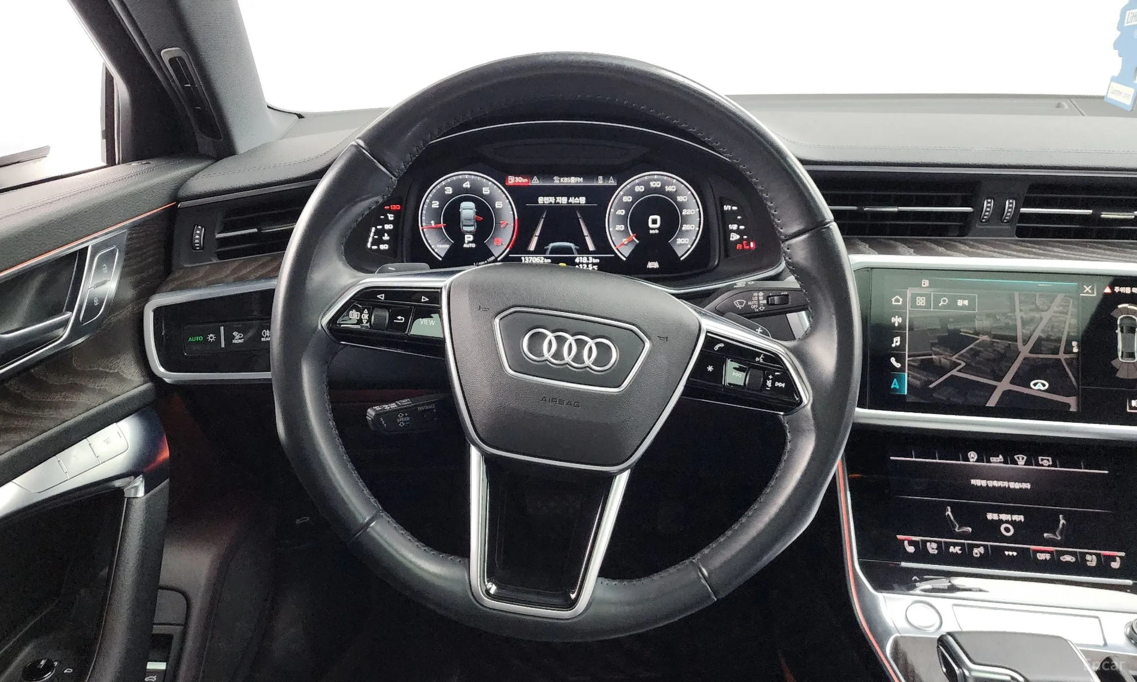 Audi A6 (C8) превью 12