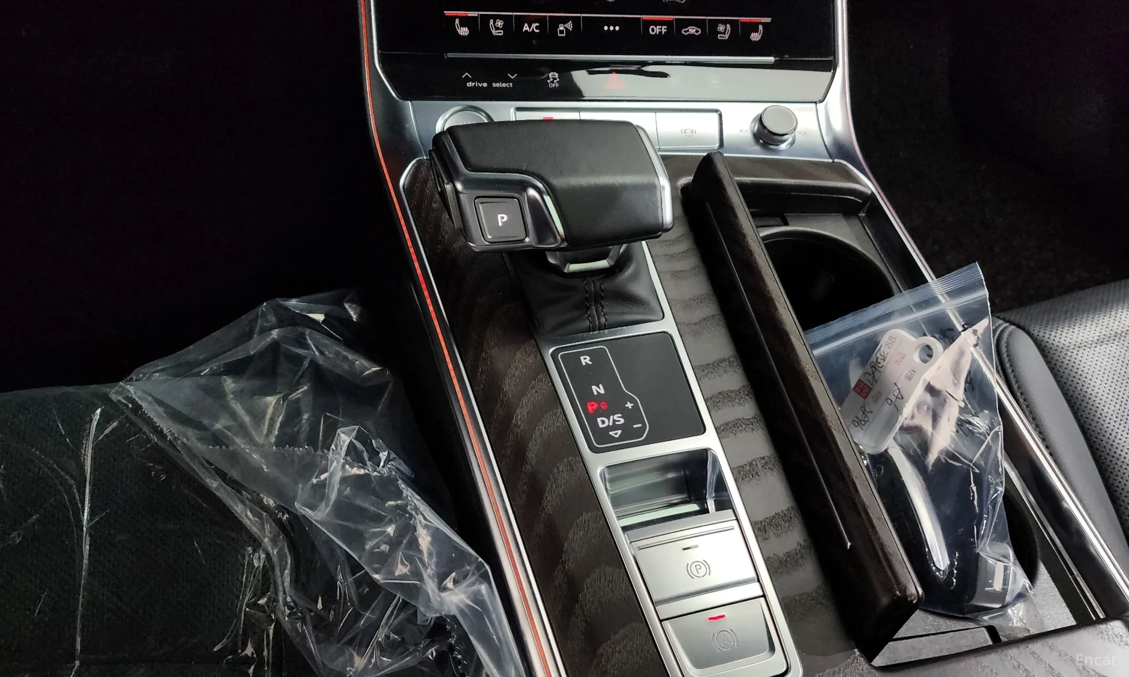 Audi A6 (C8) превью 9