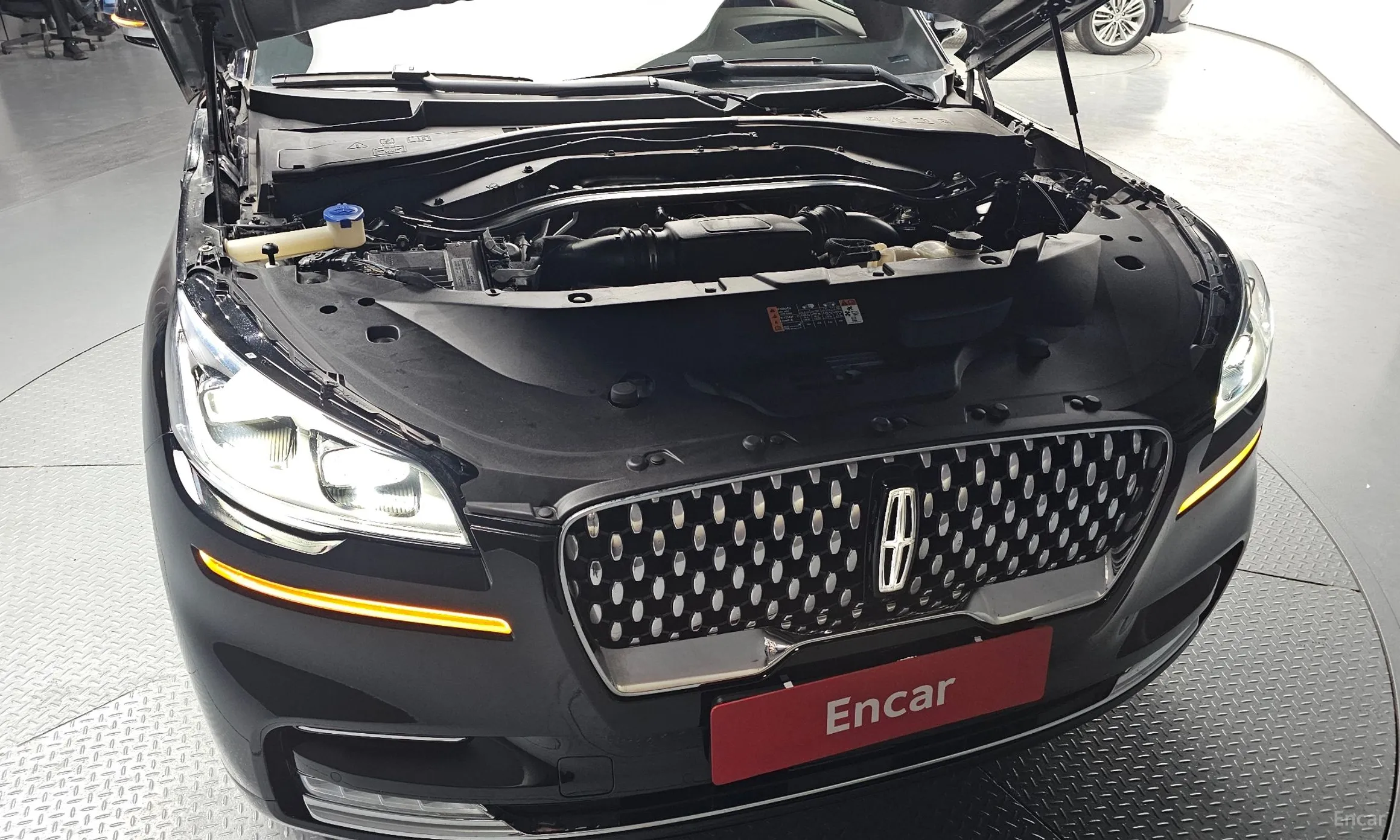 Lincoln Aviator 2nd Generation превью 6