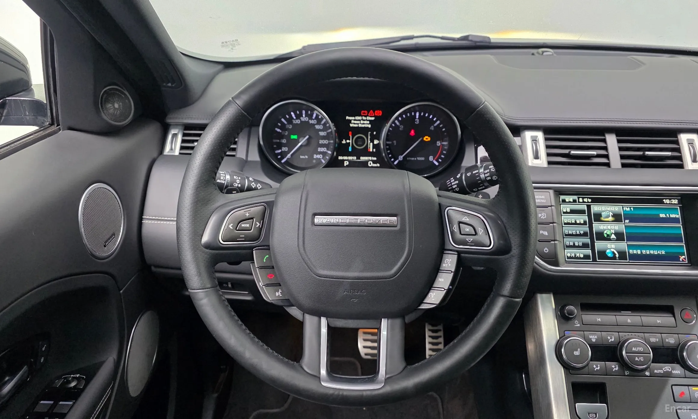 Land Rover Range Rover Evoque превью 13