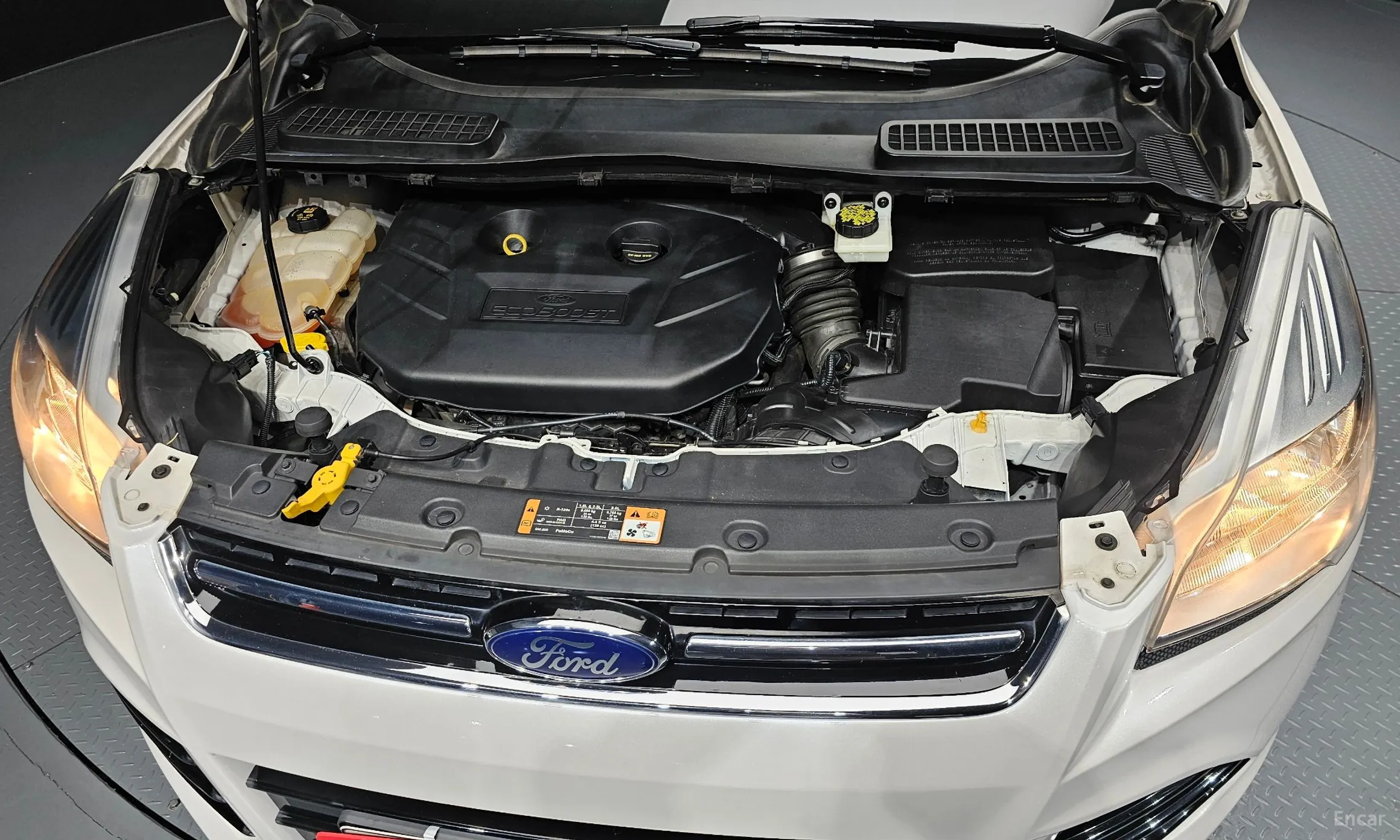 Ford Escape превью 6