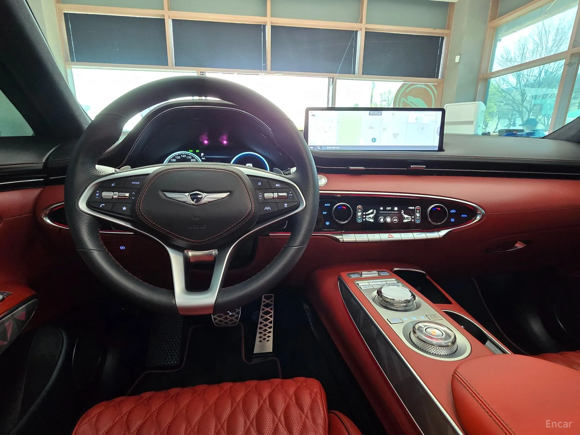 Genesis GV70 превью 11