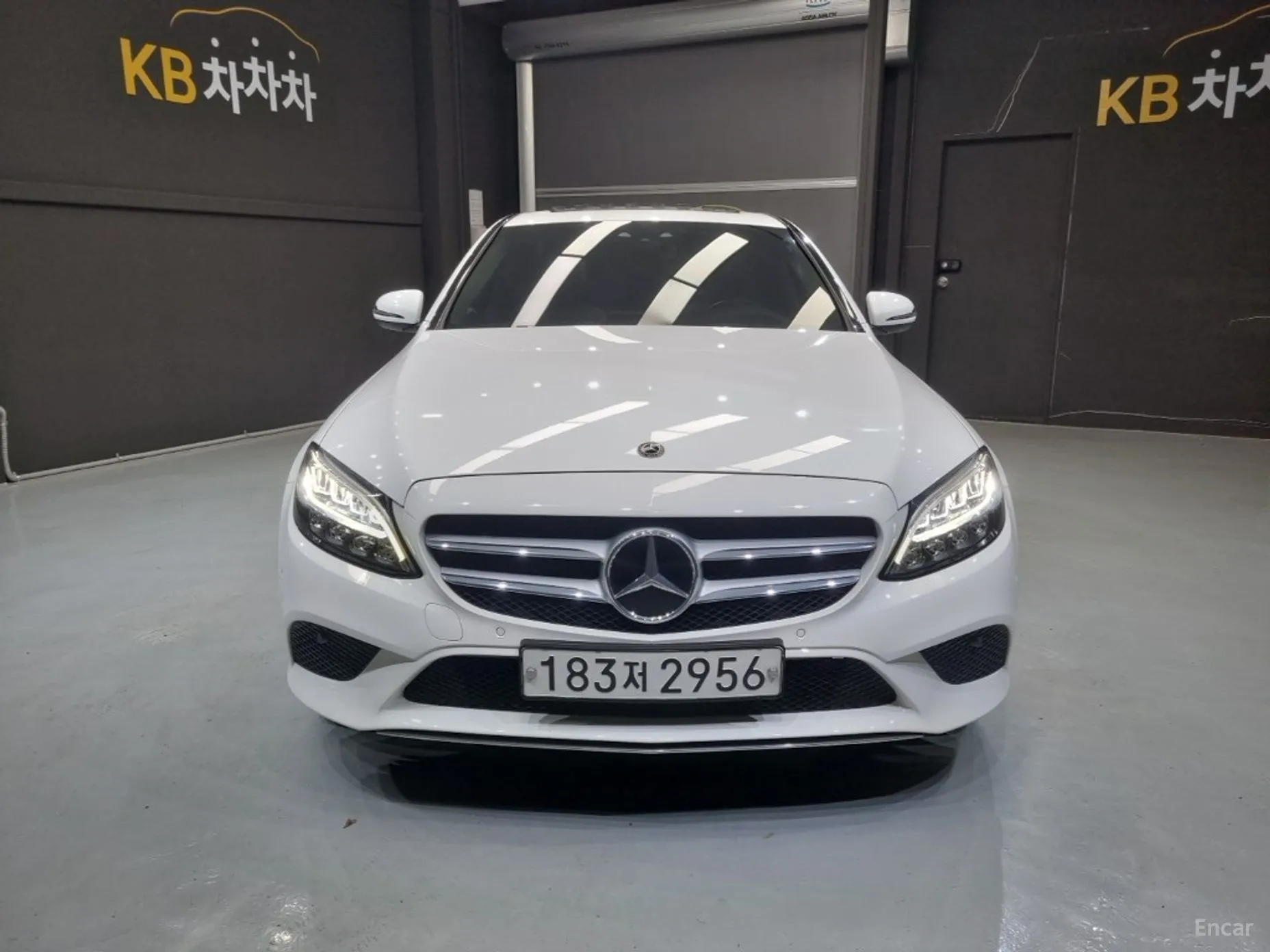 Mercedes Benz C-Class W205