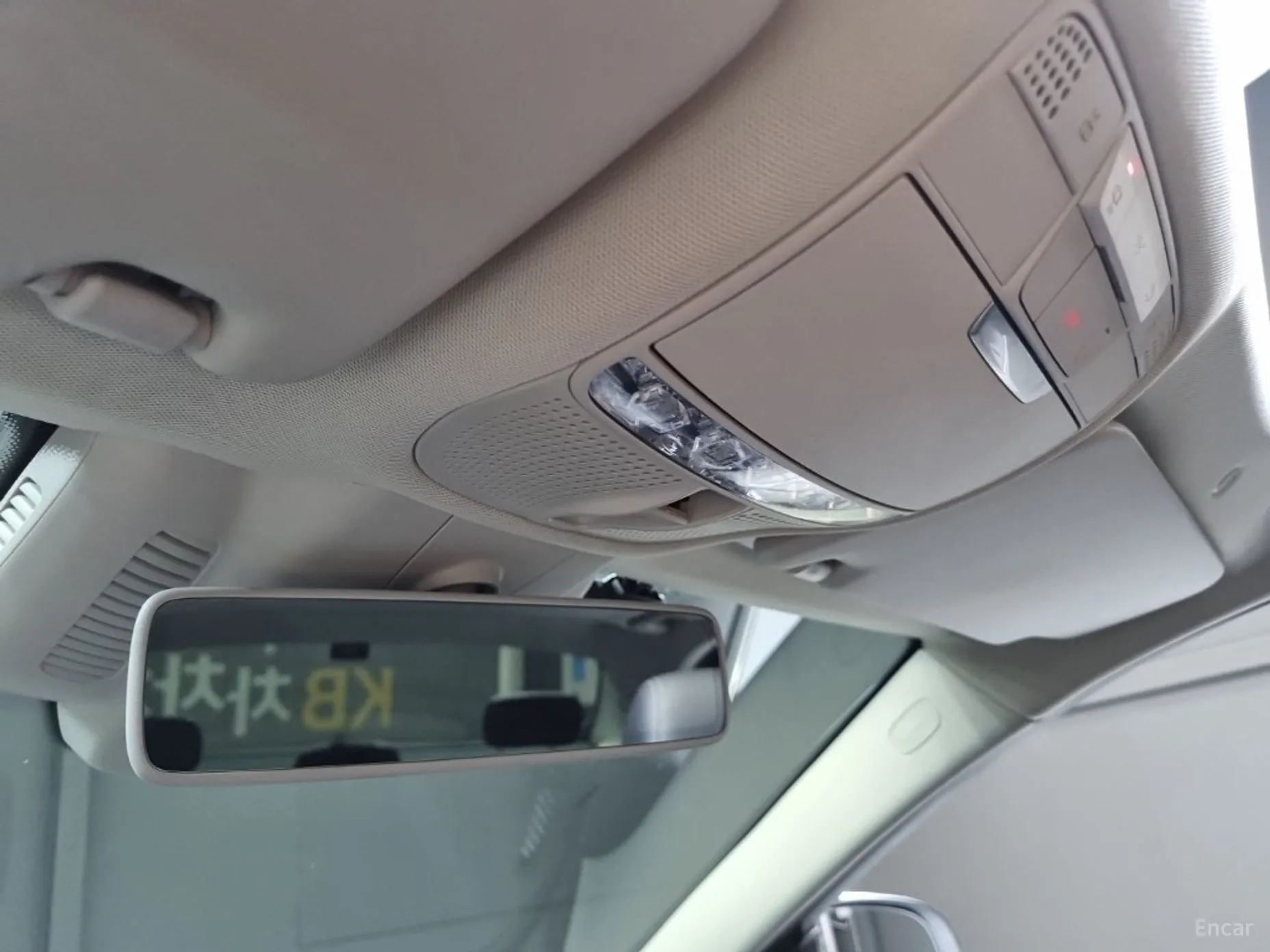 Mercedes Benz C-Class W205 превью 16