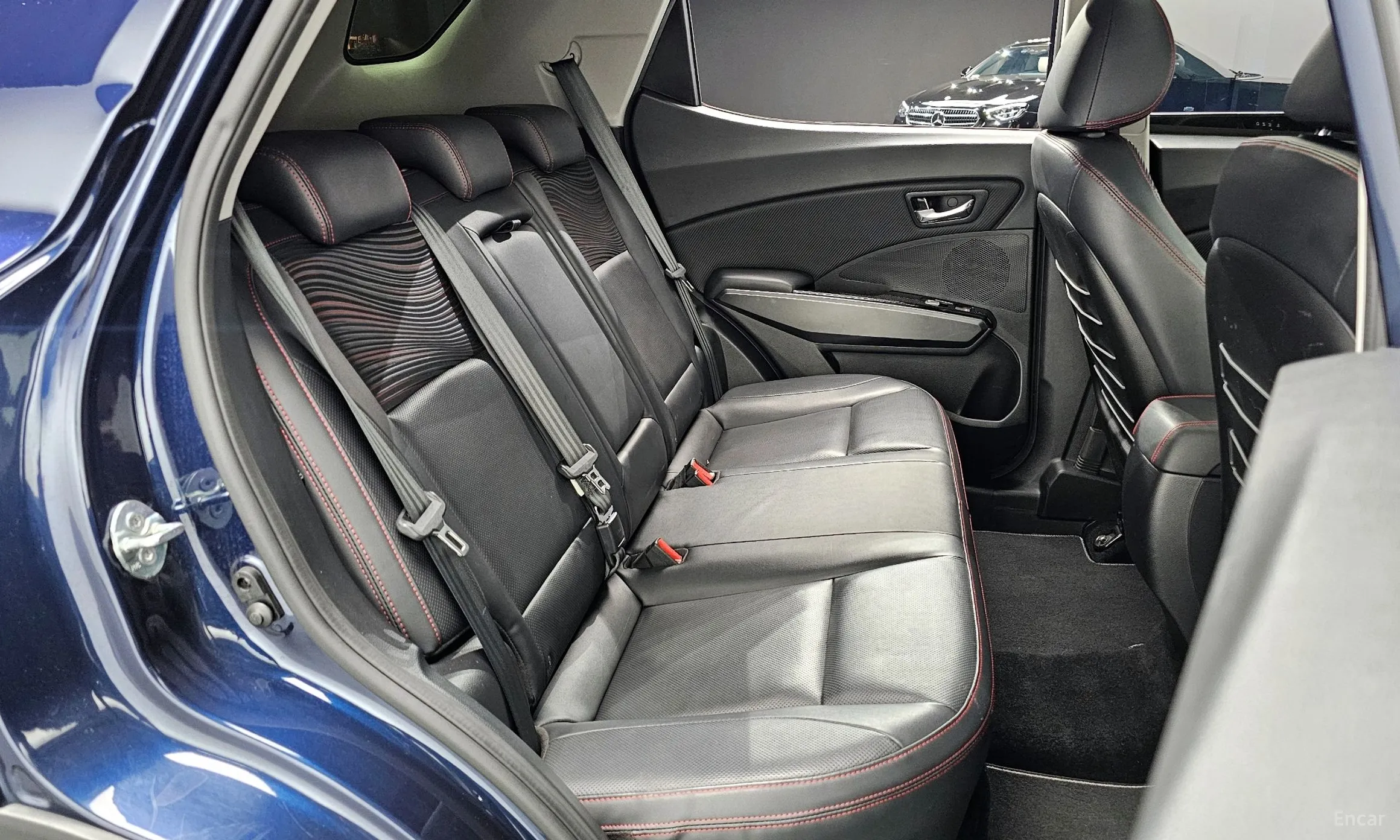 KG Mobility (SsangYong) Tivoli Air превью 11