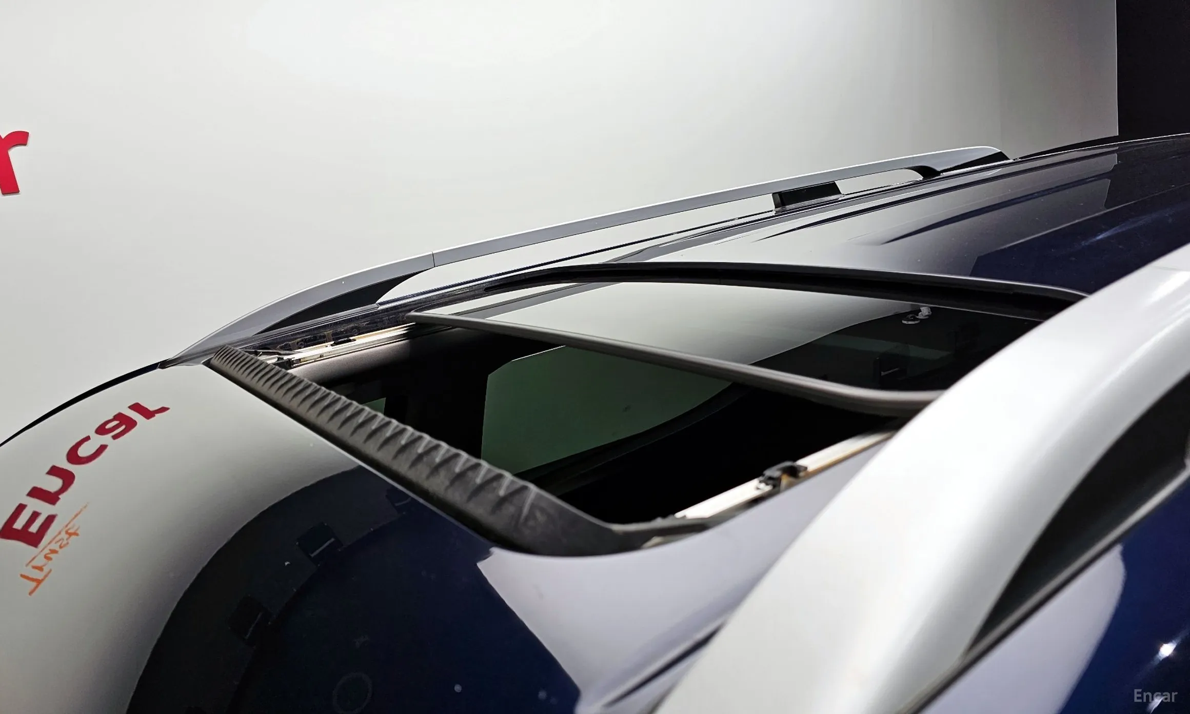 KG Mobility (SsangYong) Tivoli Air превью 18
