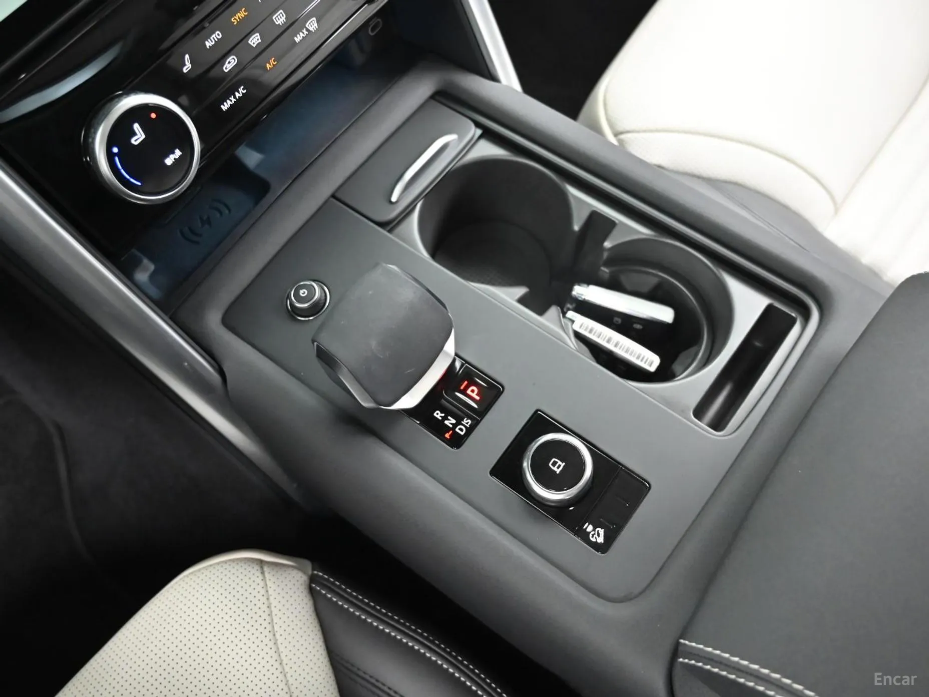 Land Rover Discovery 5 превью 9