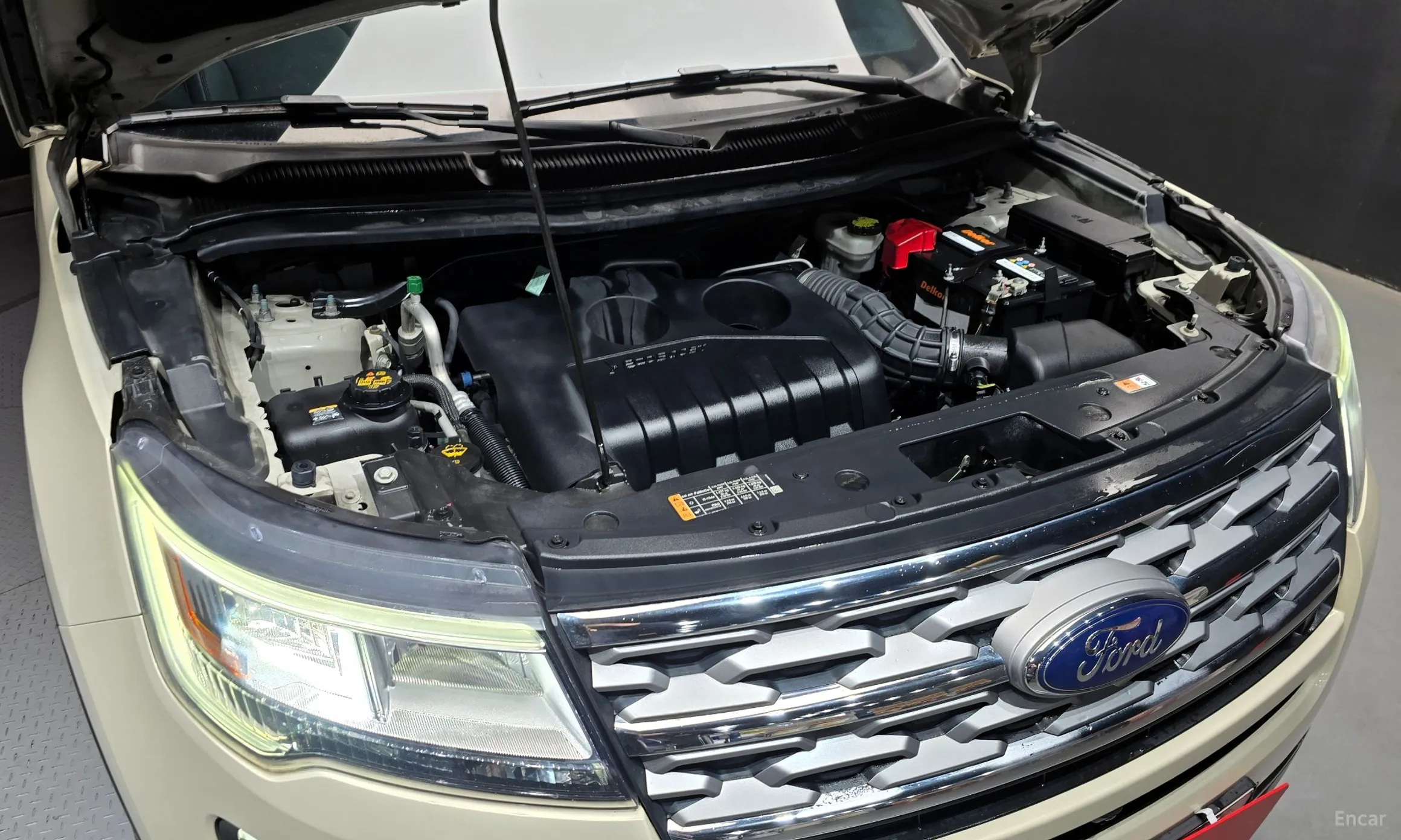 Ford Explorer превью 6