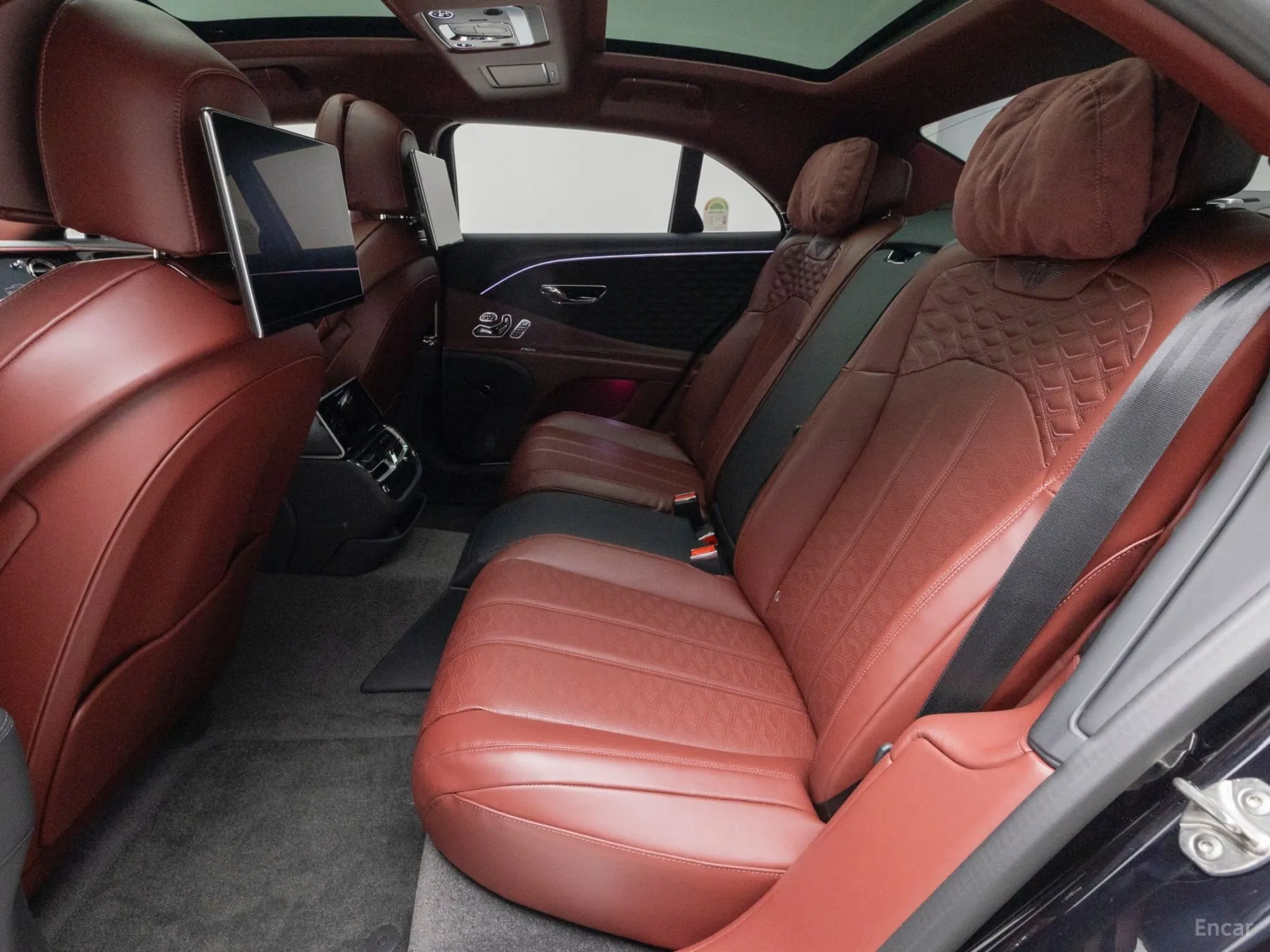 Bentley Flying Spur 4th Generation превью 12