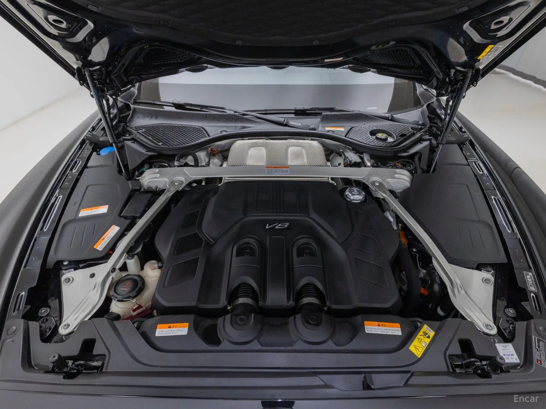 Bentley Flying Spur 4th Generation превью 8