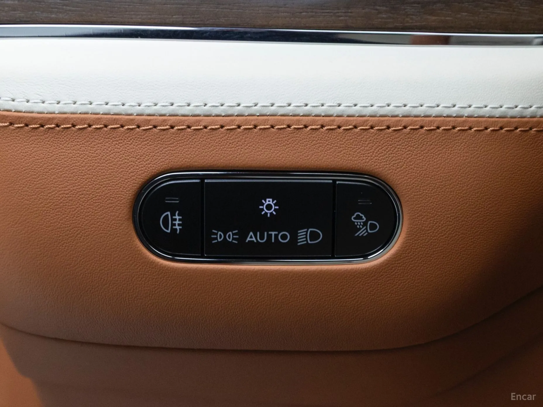 Bentley Bentayga превью 14