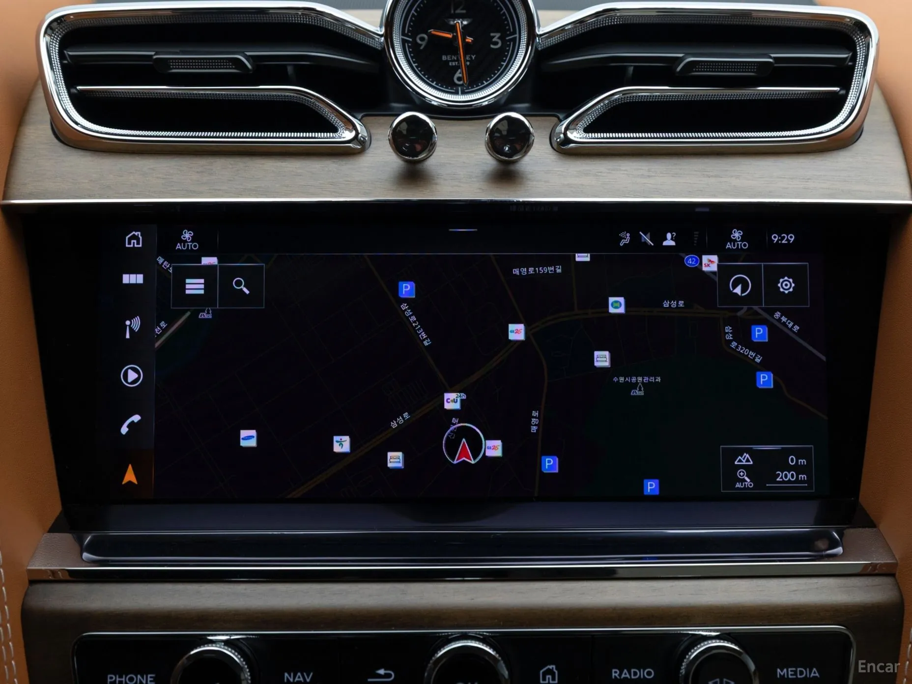 Bentley Bentayga превью 17