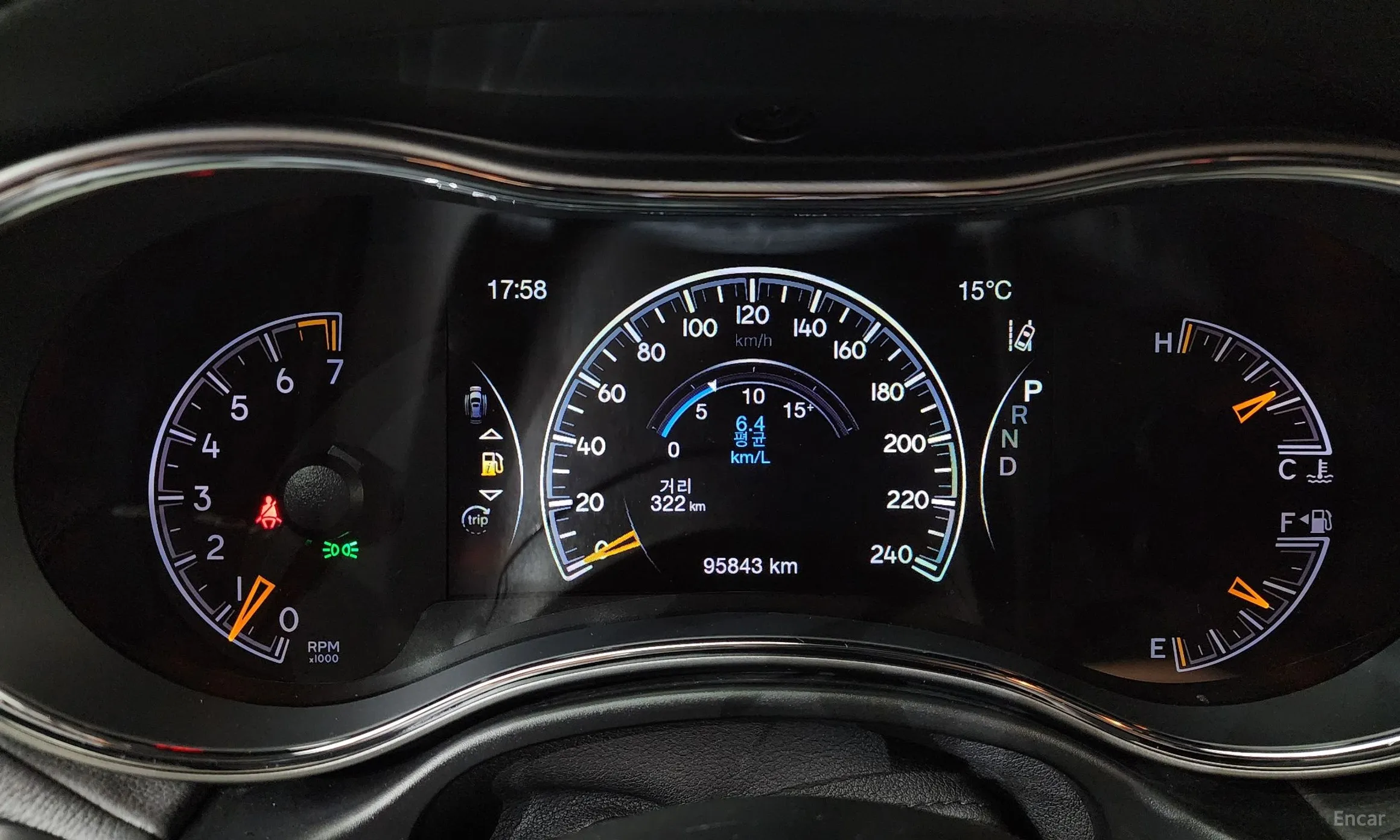 Jeep Grand Cherokee превью 8