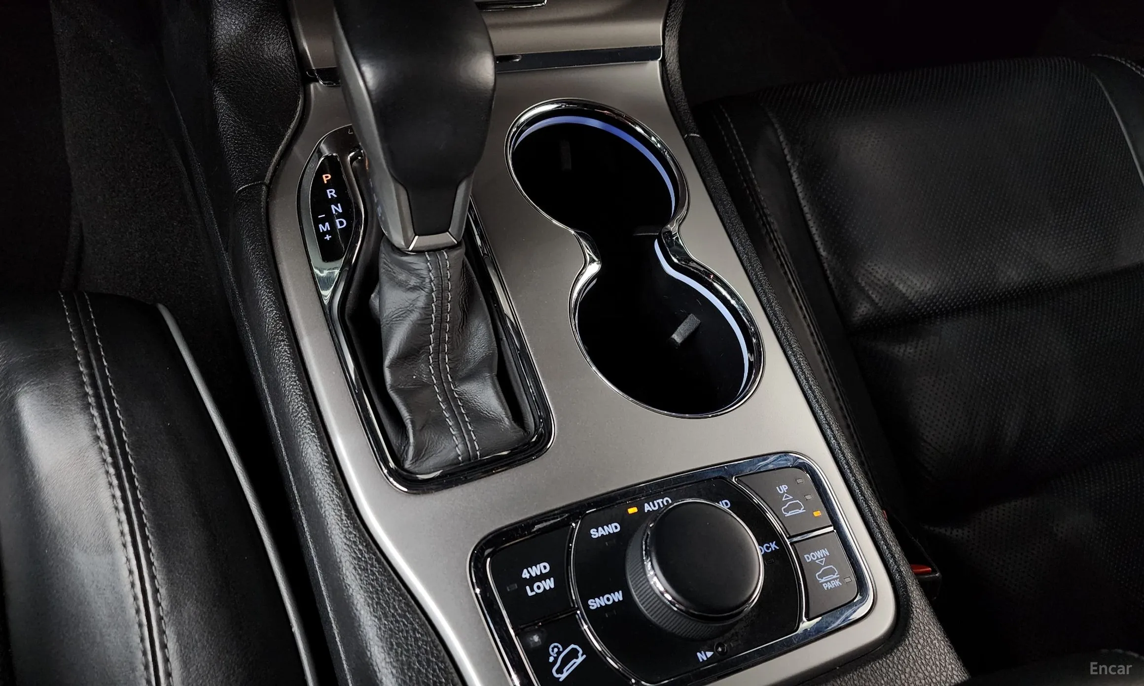 Jeep Grand Cherokee превью 9