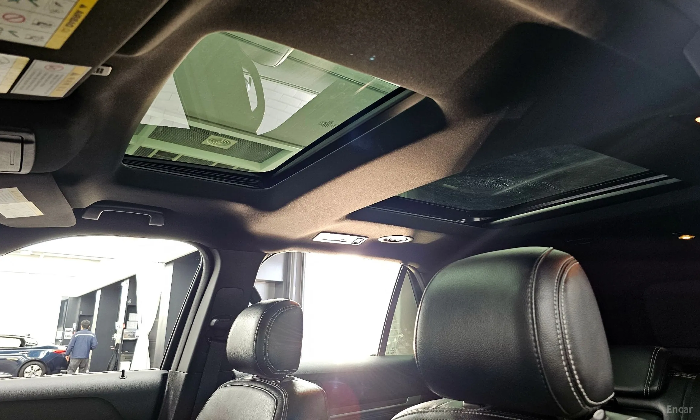 Ford Explorer превью 17