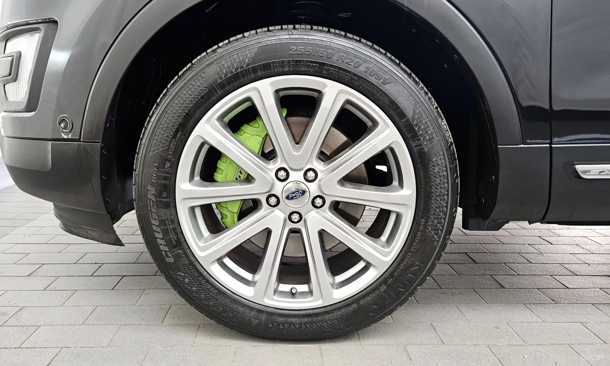 Ford Explorer превью 5