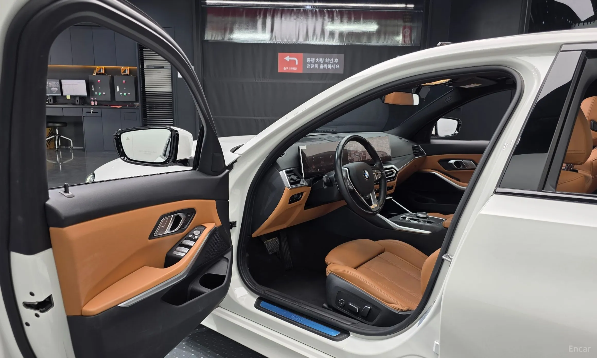 BMW 3 Series (G20) превью 10
