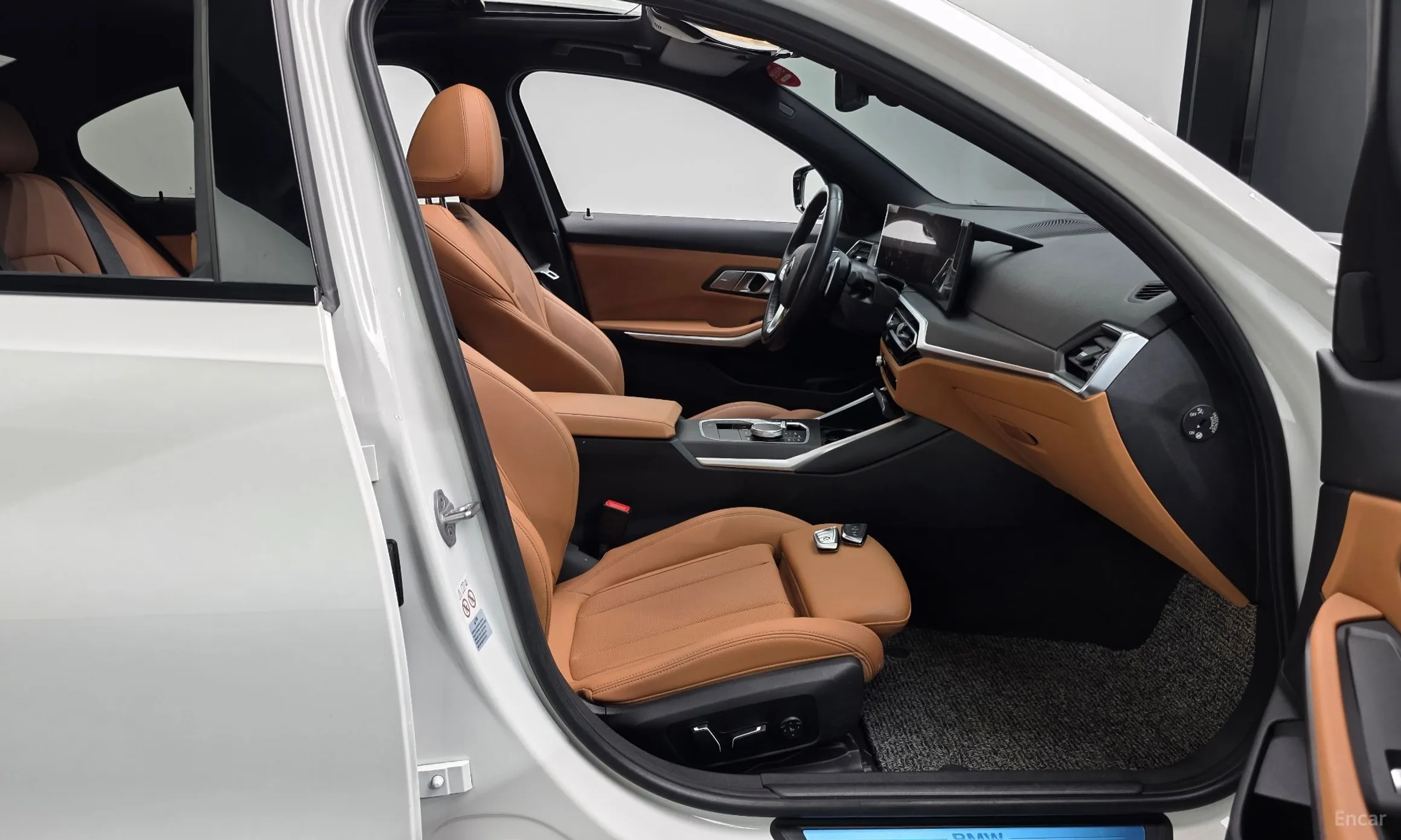 BMW 3 Series (G20) превью 12