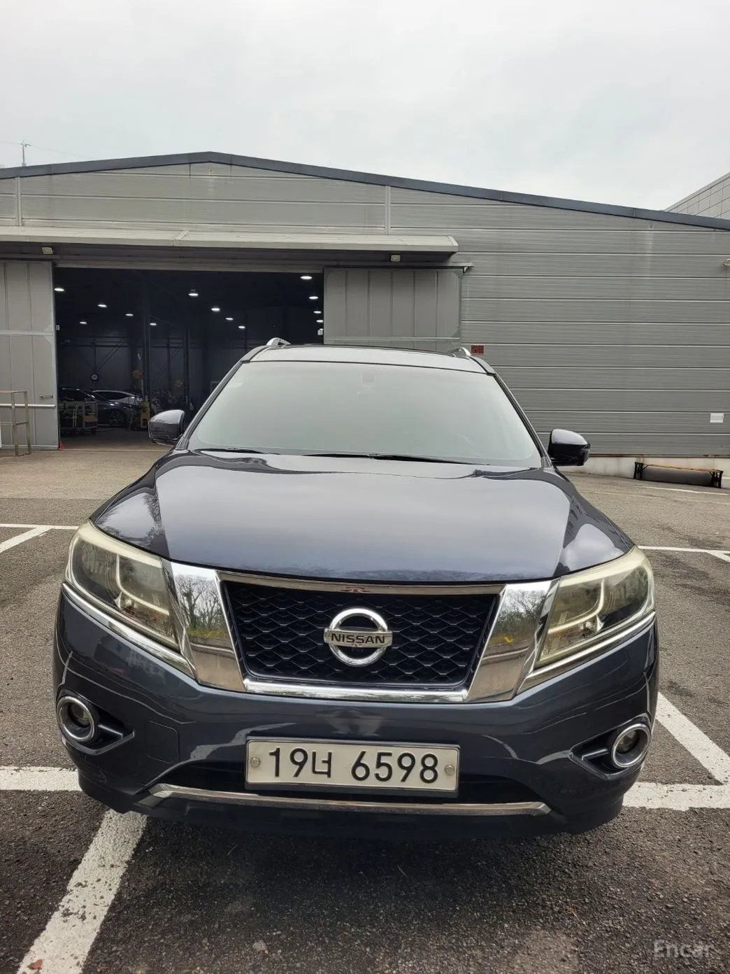 Nissan Pathfinder Gen 4