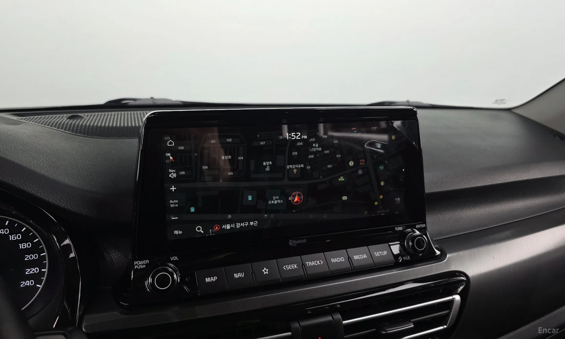 Kia Seltos превью 15