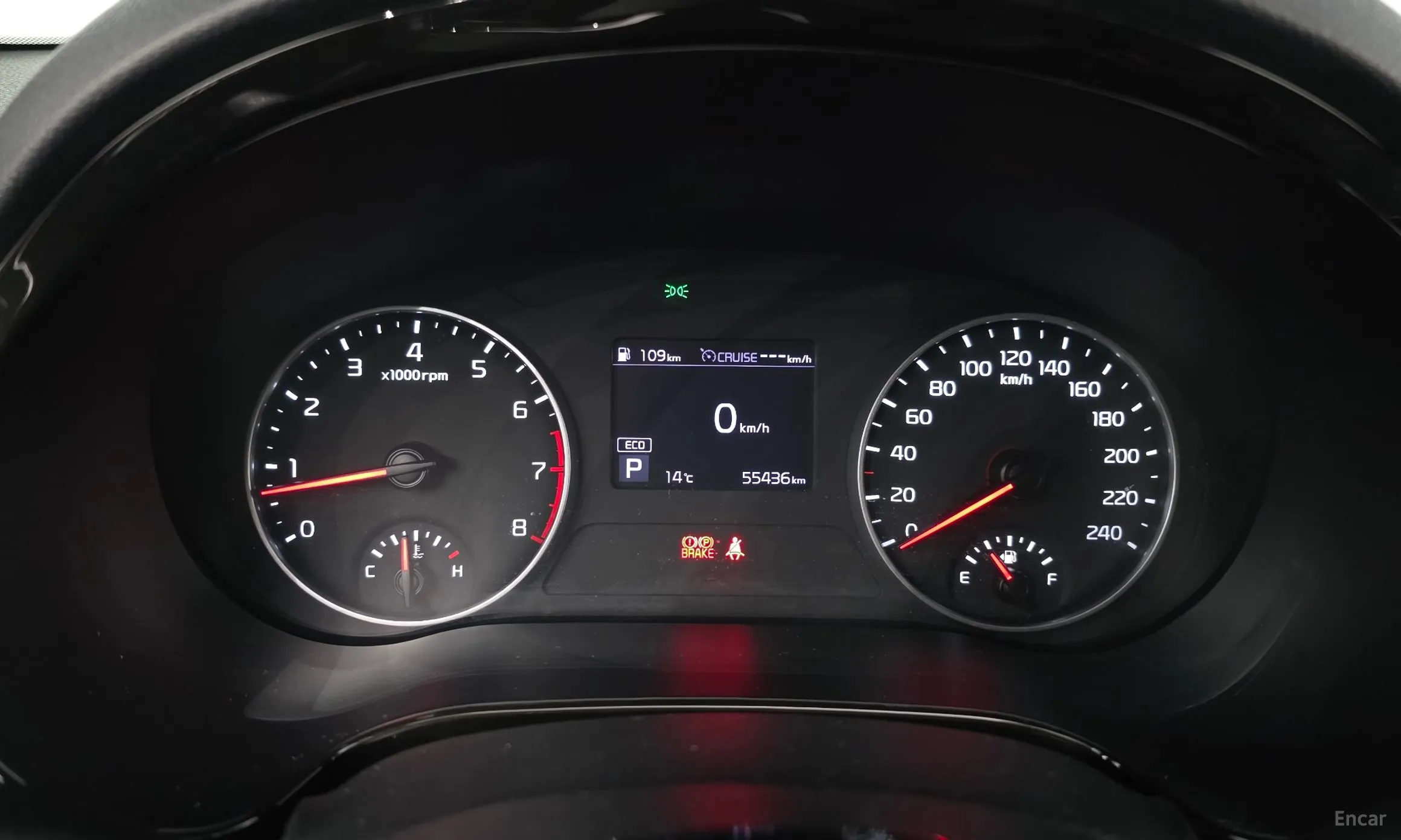 Kia Seltos превью 8