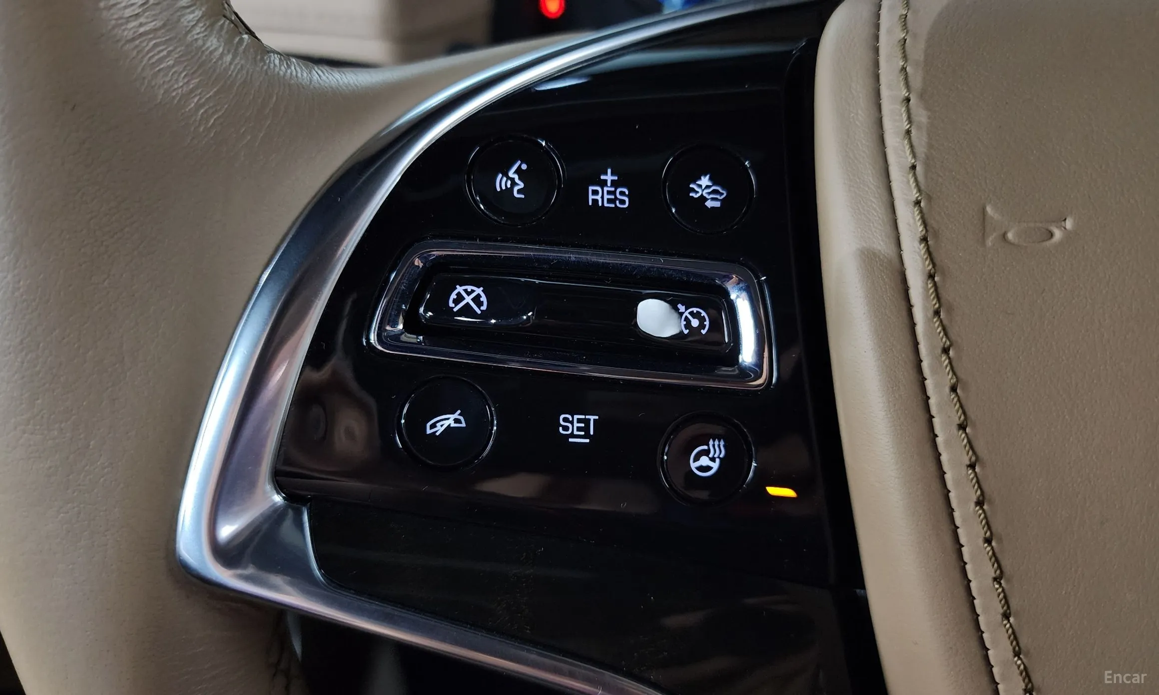 Cadillac Escalade превью 15