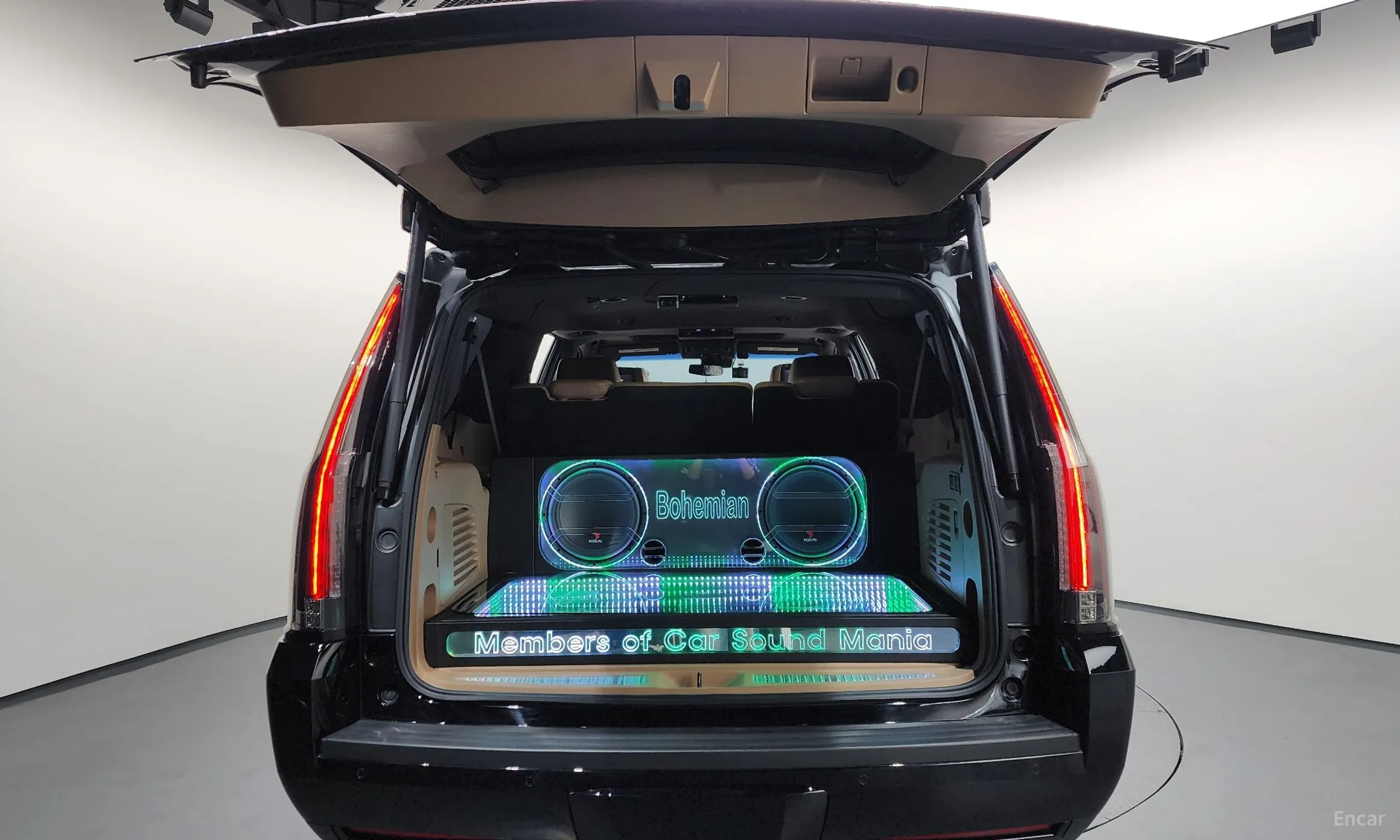 Cadillac Escalade превью 20