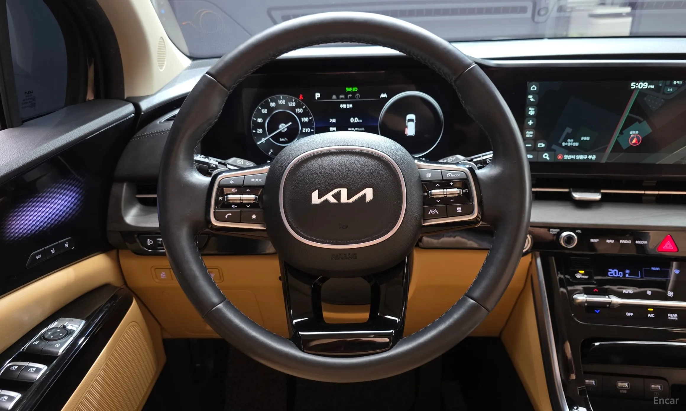 Kia Carnival Gen 4 превью 13