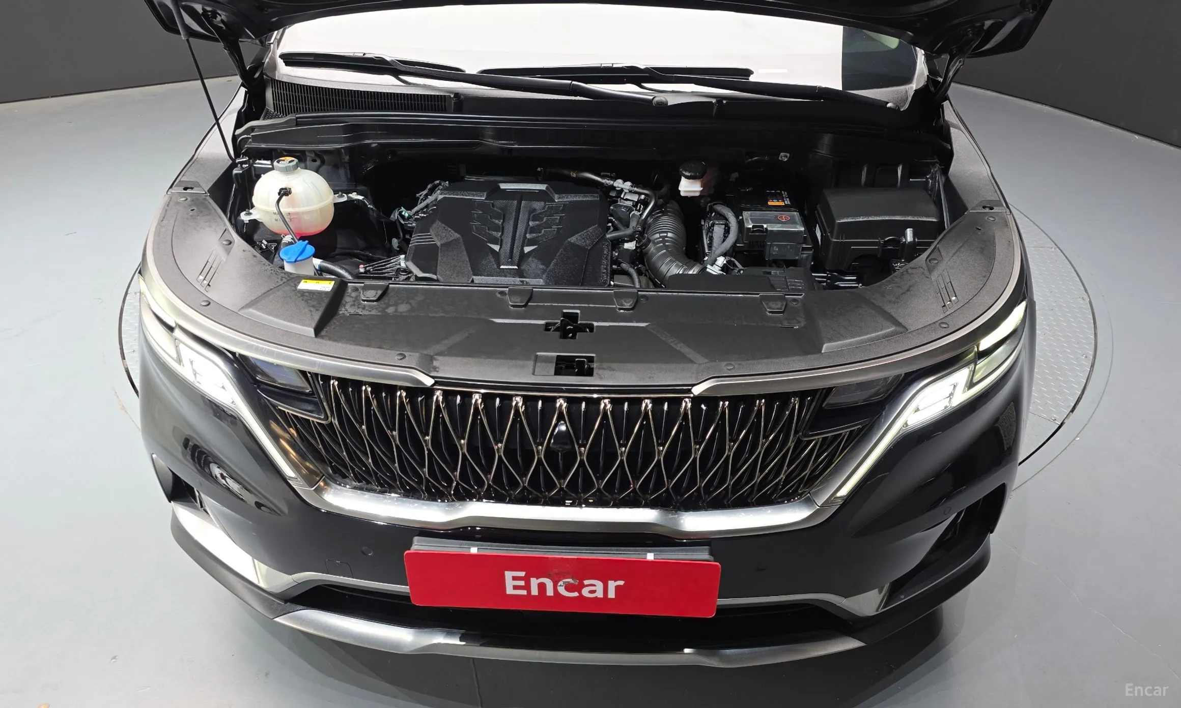 Kia Carnival Gen 4 превью 6