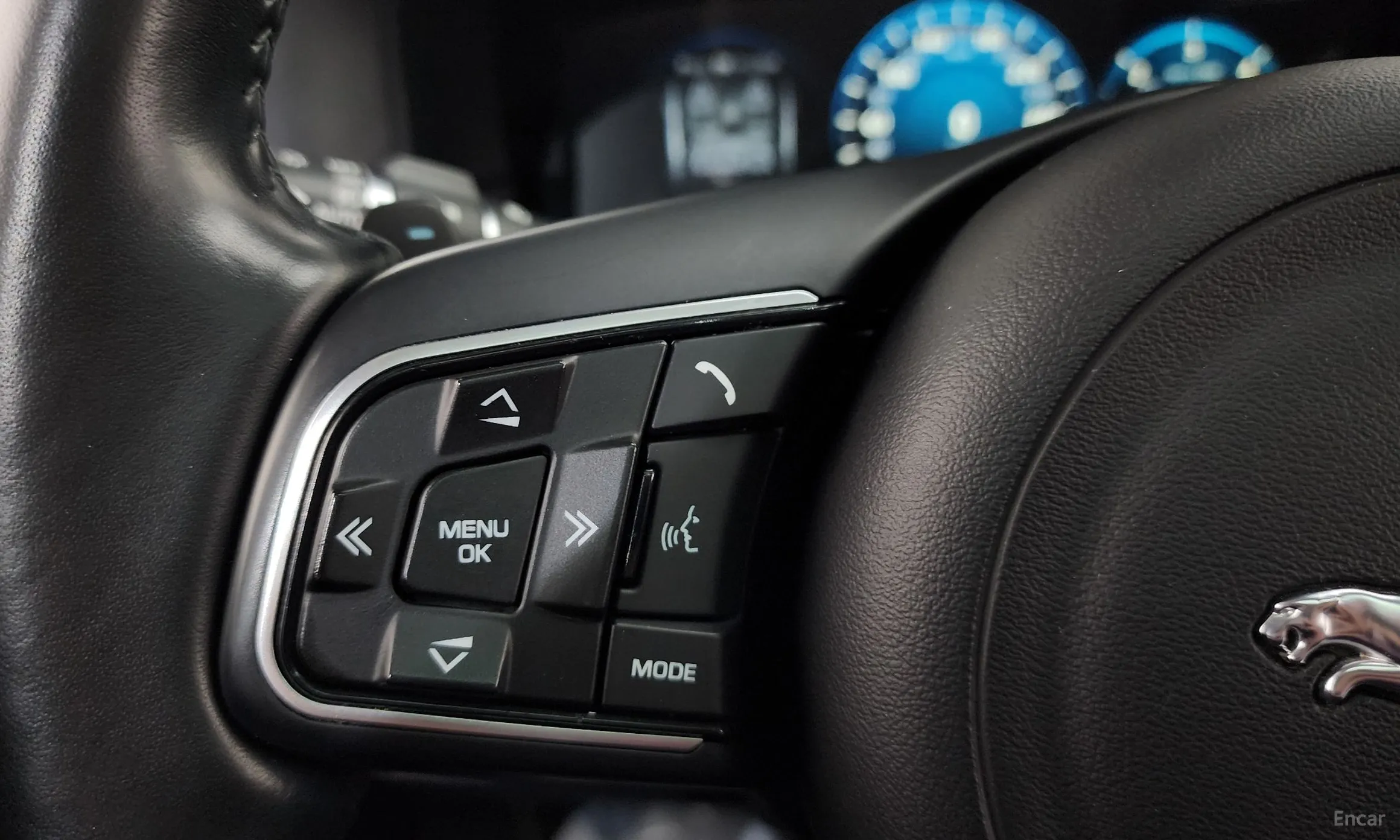 Jaguar XF (x260) превью 18