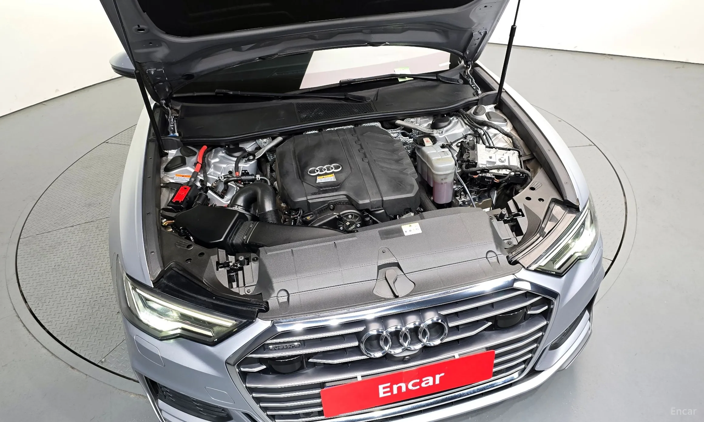 Audi A6 (C8) превью 6