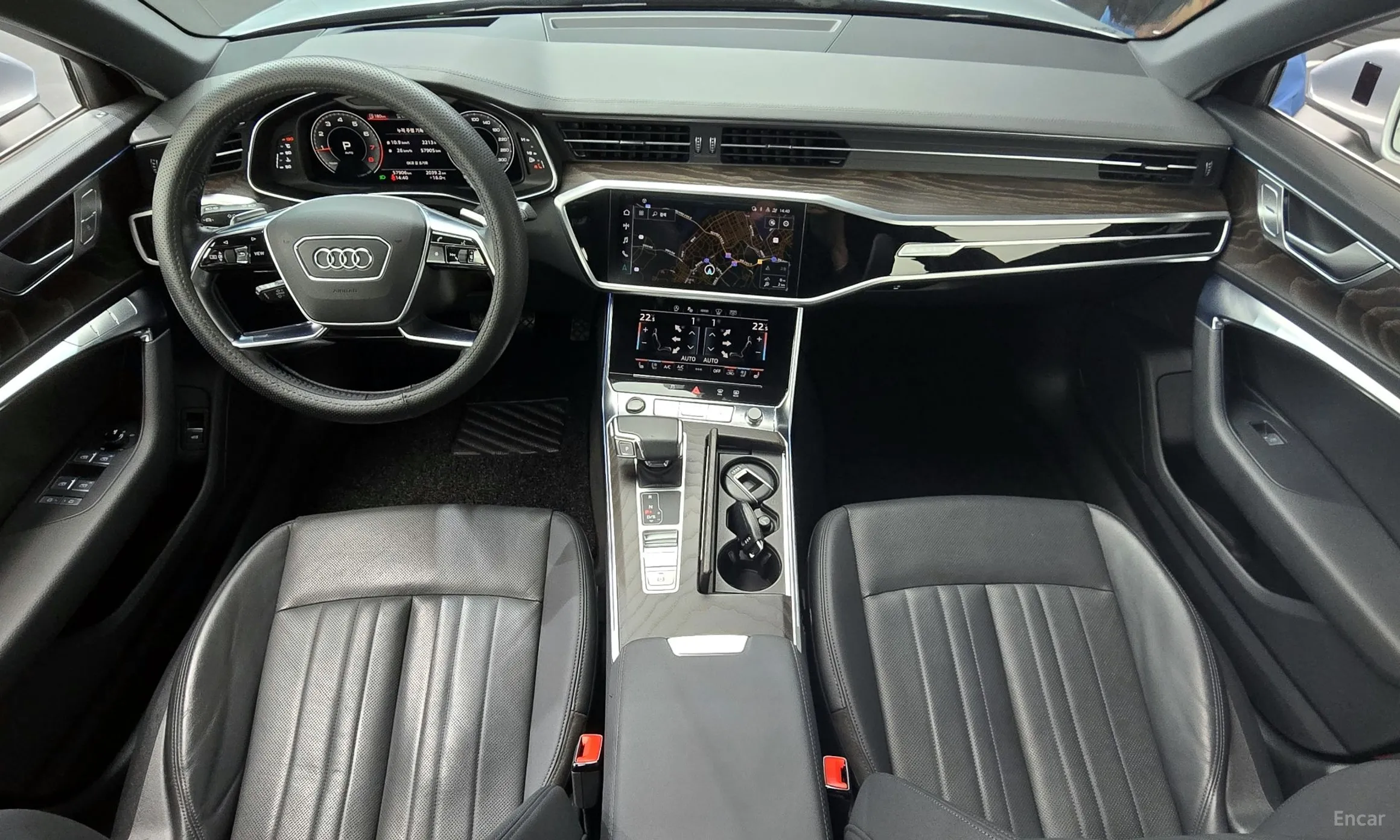 Audi A6 (C8) превью 7