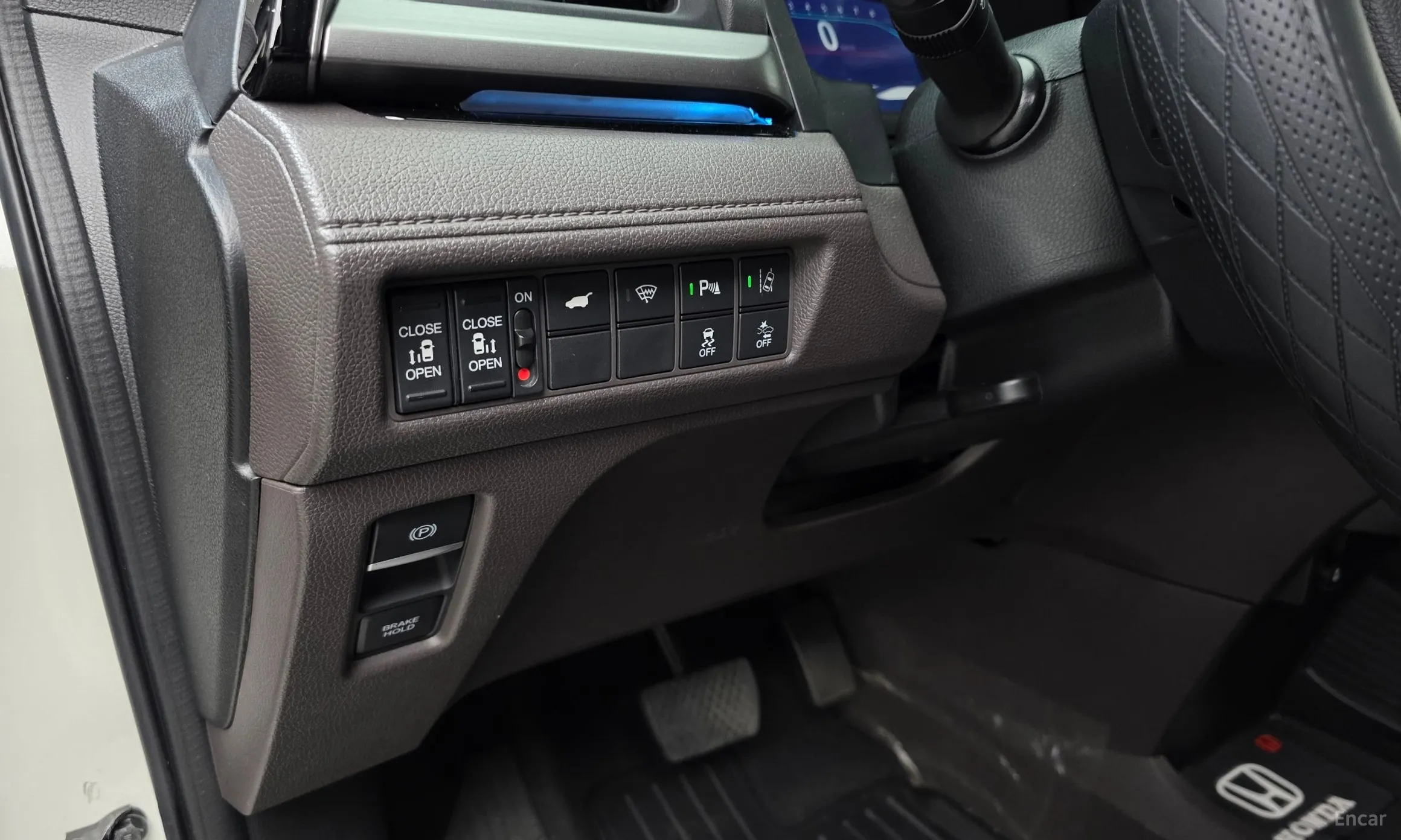Honda Odyssey превью 16