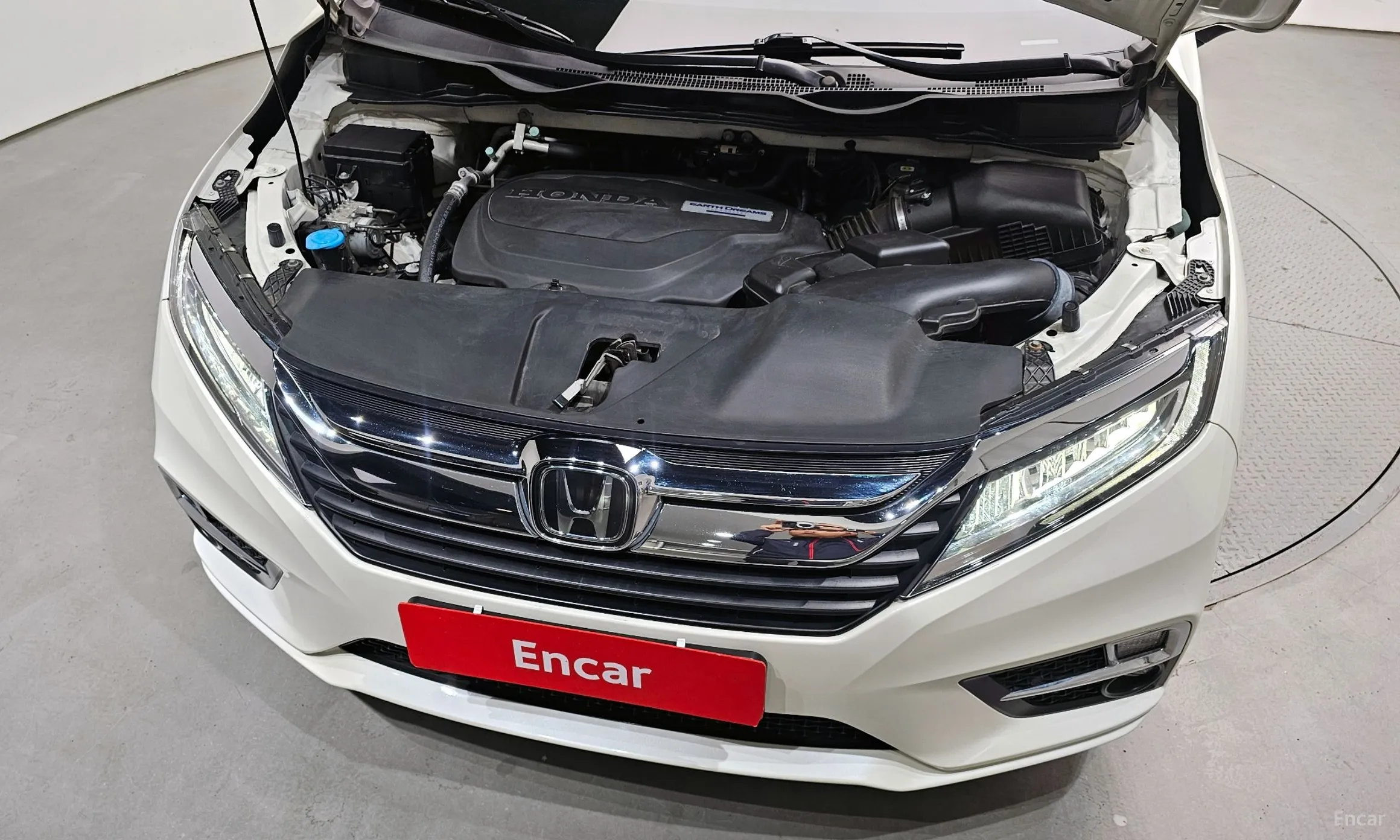 Honda Odyssey превью 6