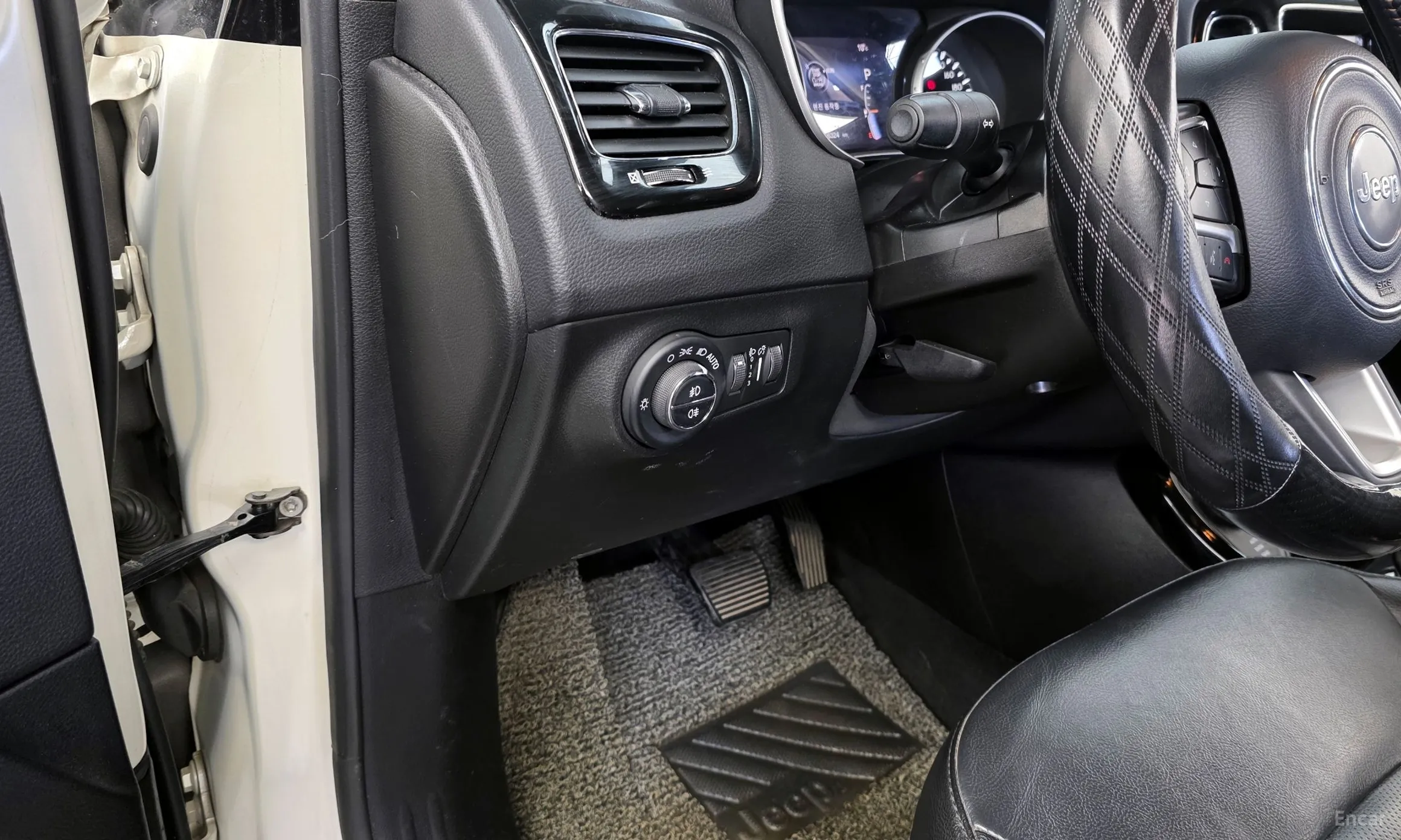 Jeep Compass 2nd Generation превью 18