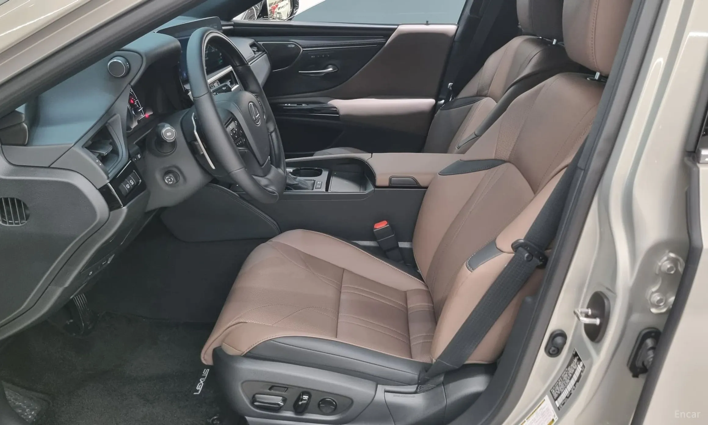 Lexus ES300h 7th Generation превью 10