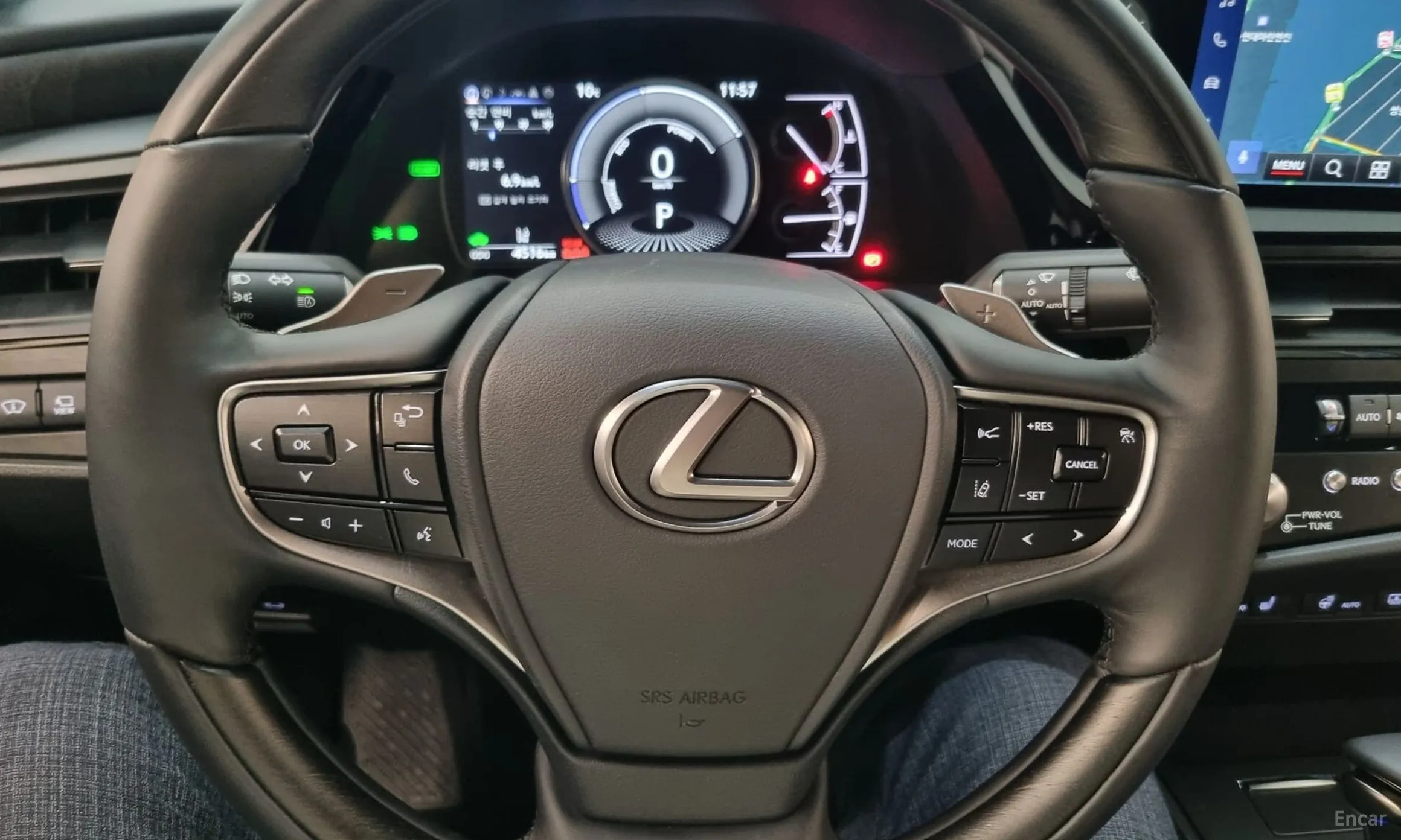 Lexus ES300h 7th Generation превью 14