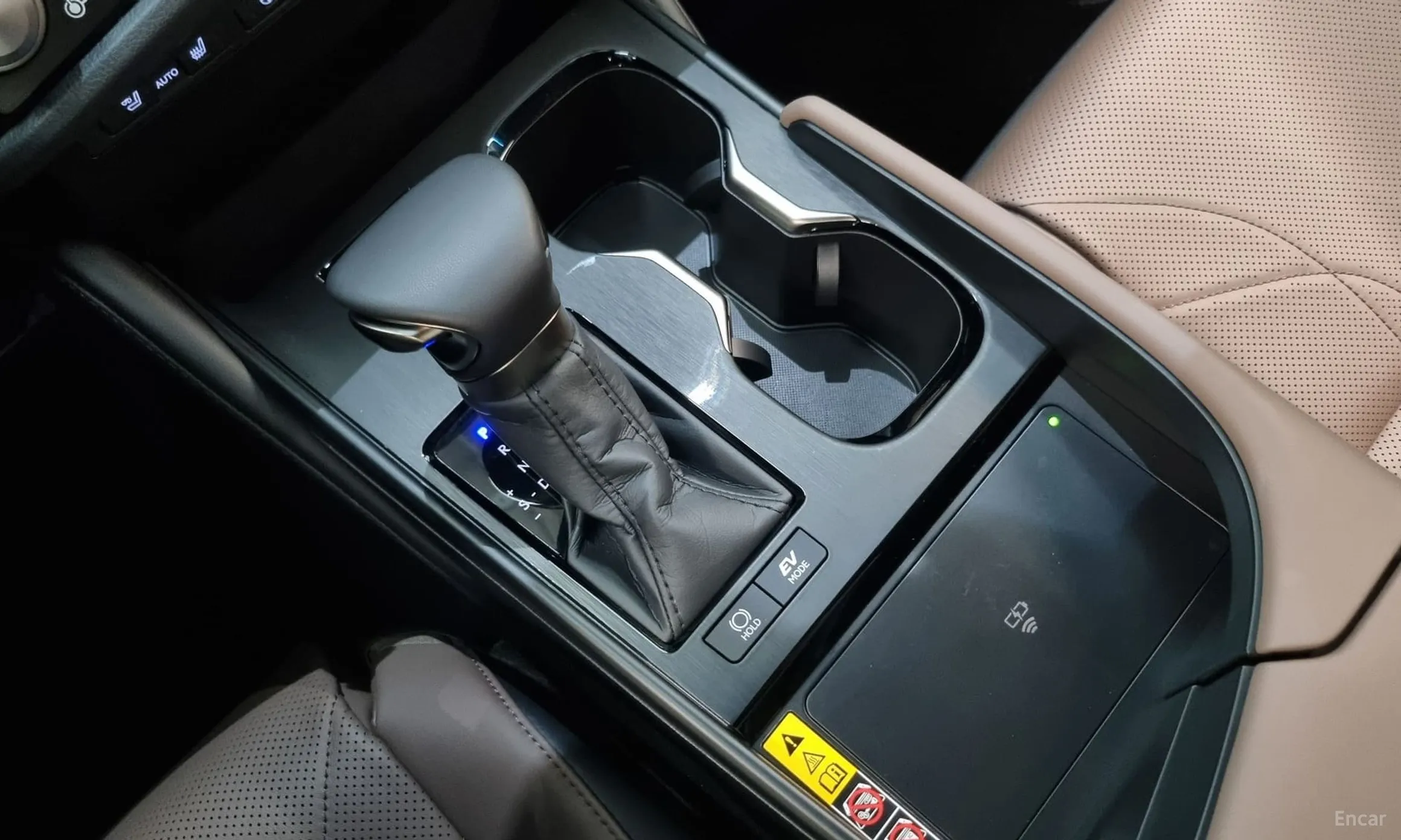 Lexus ES300h 7th Generation превью 9