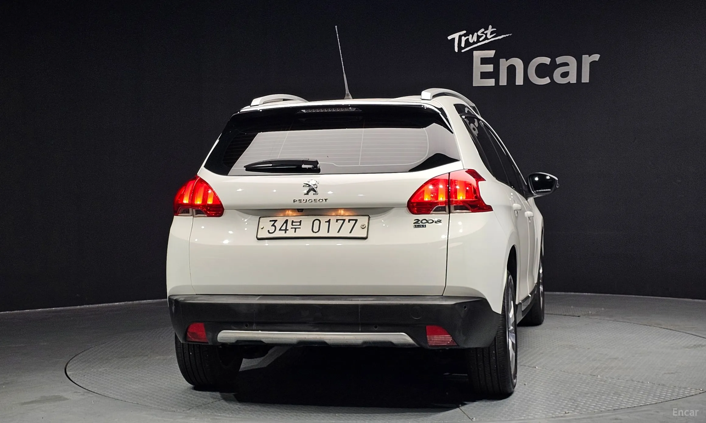 Peugeot 2008. превью 4