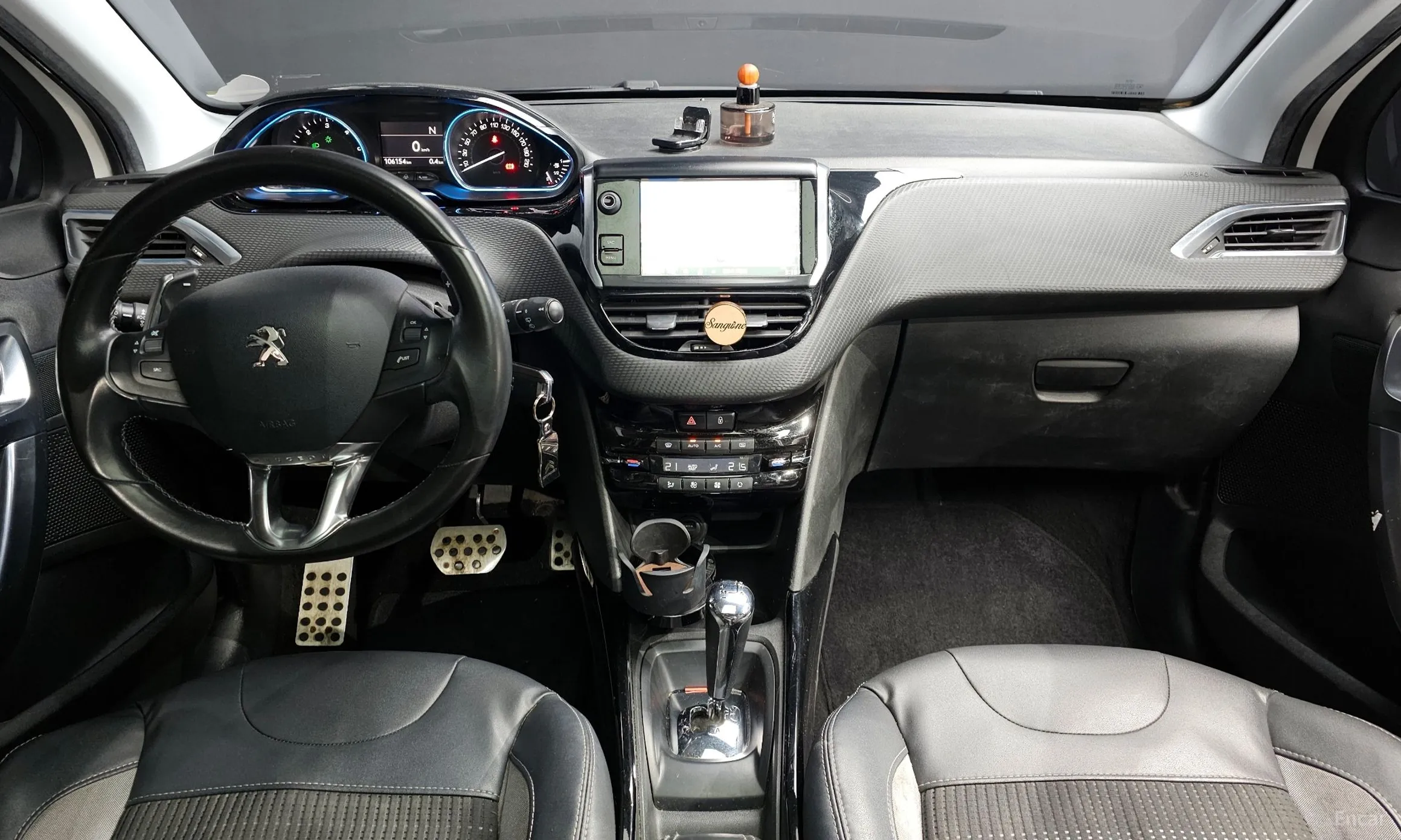 Peugeot 2008. превью 7
